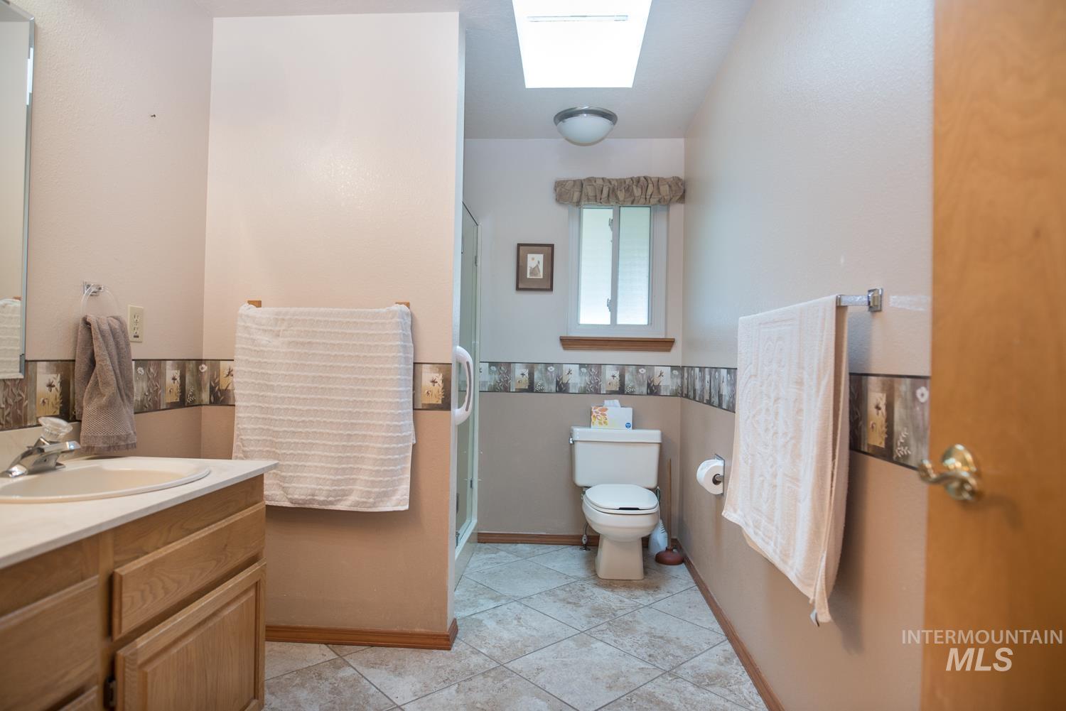 1420 Loraine Circle