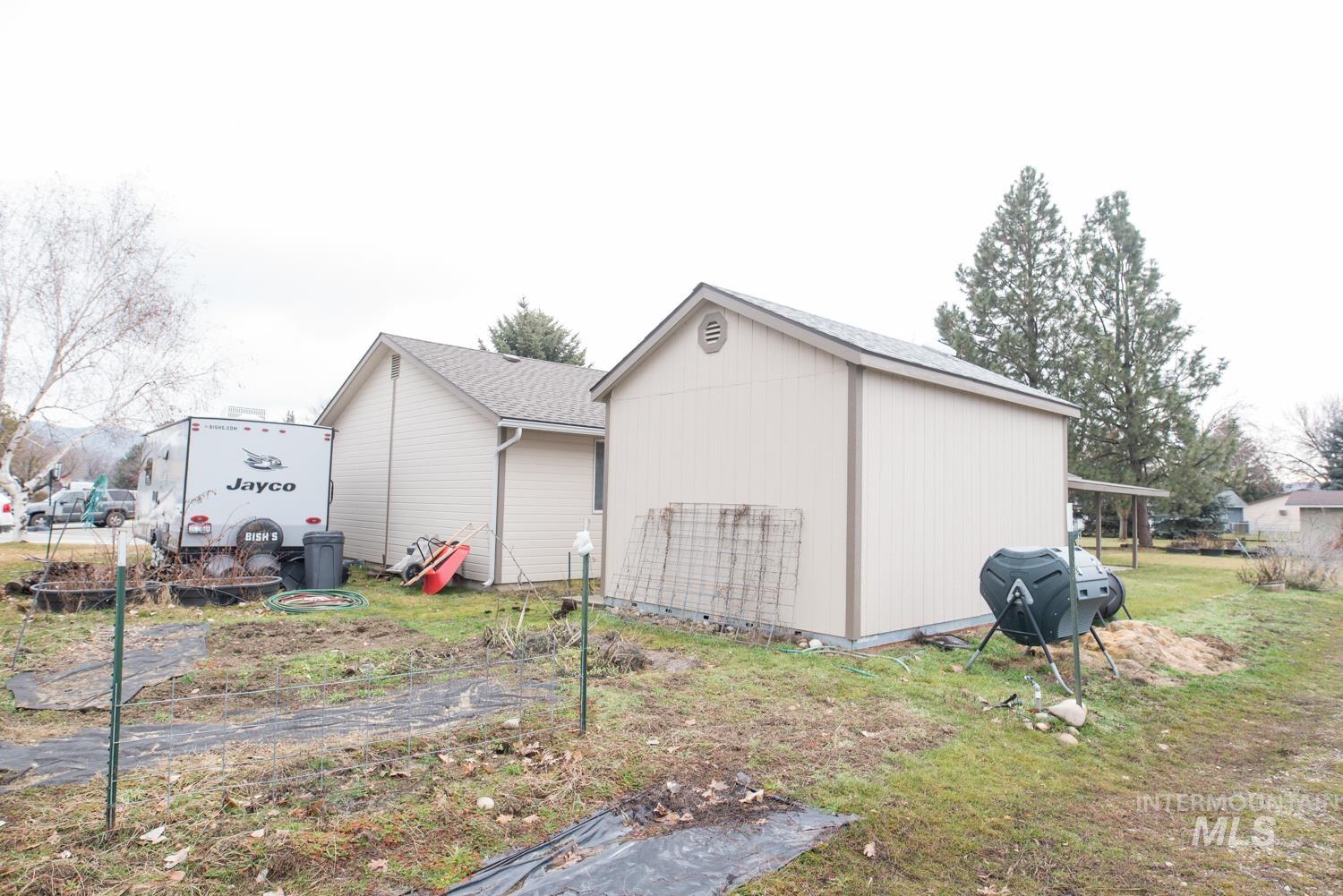 1420 Loraine Circle