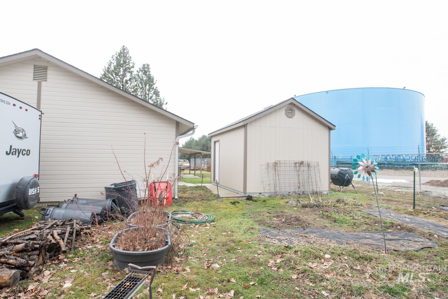 1420 Loraine Circle