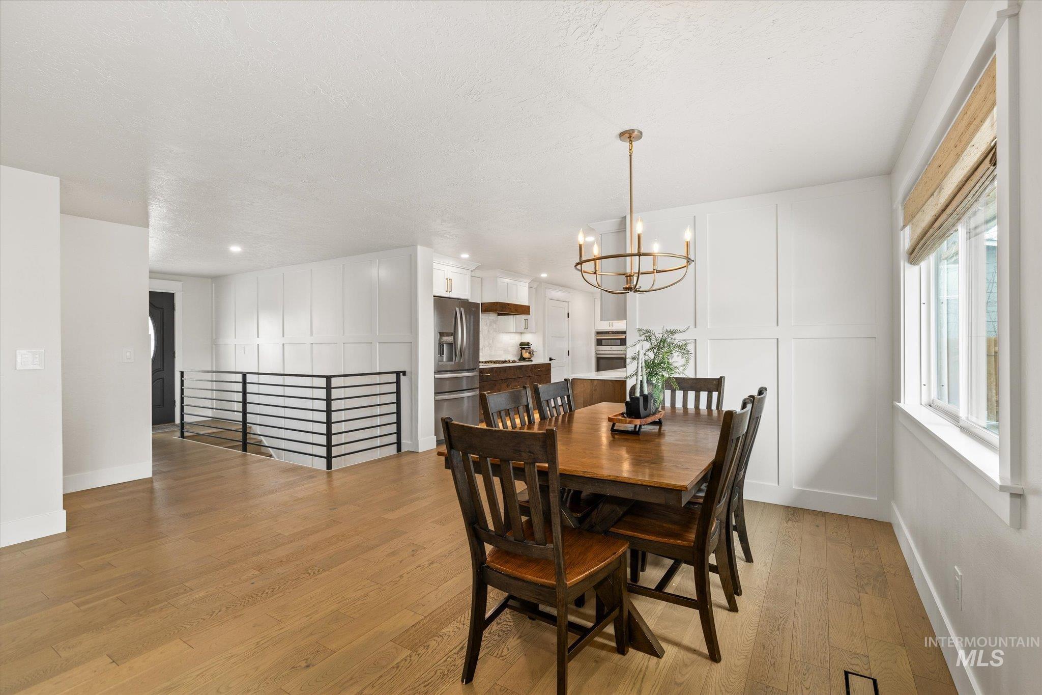 600 S Queens Guard Way