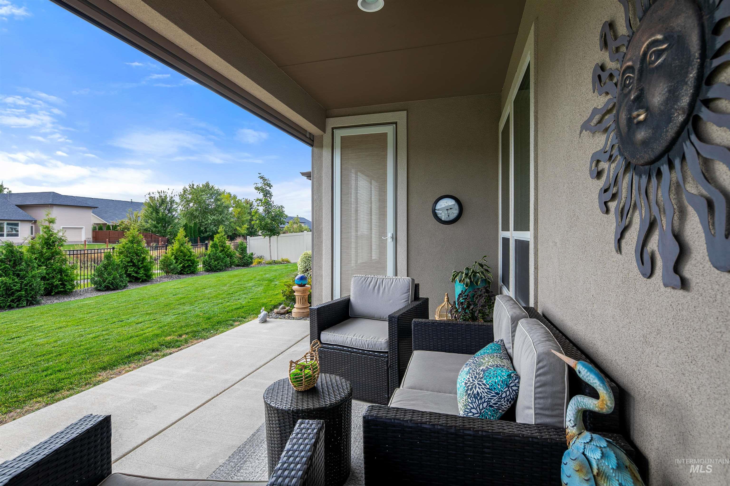 10061 W Golden Rain Street