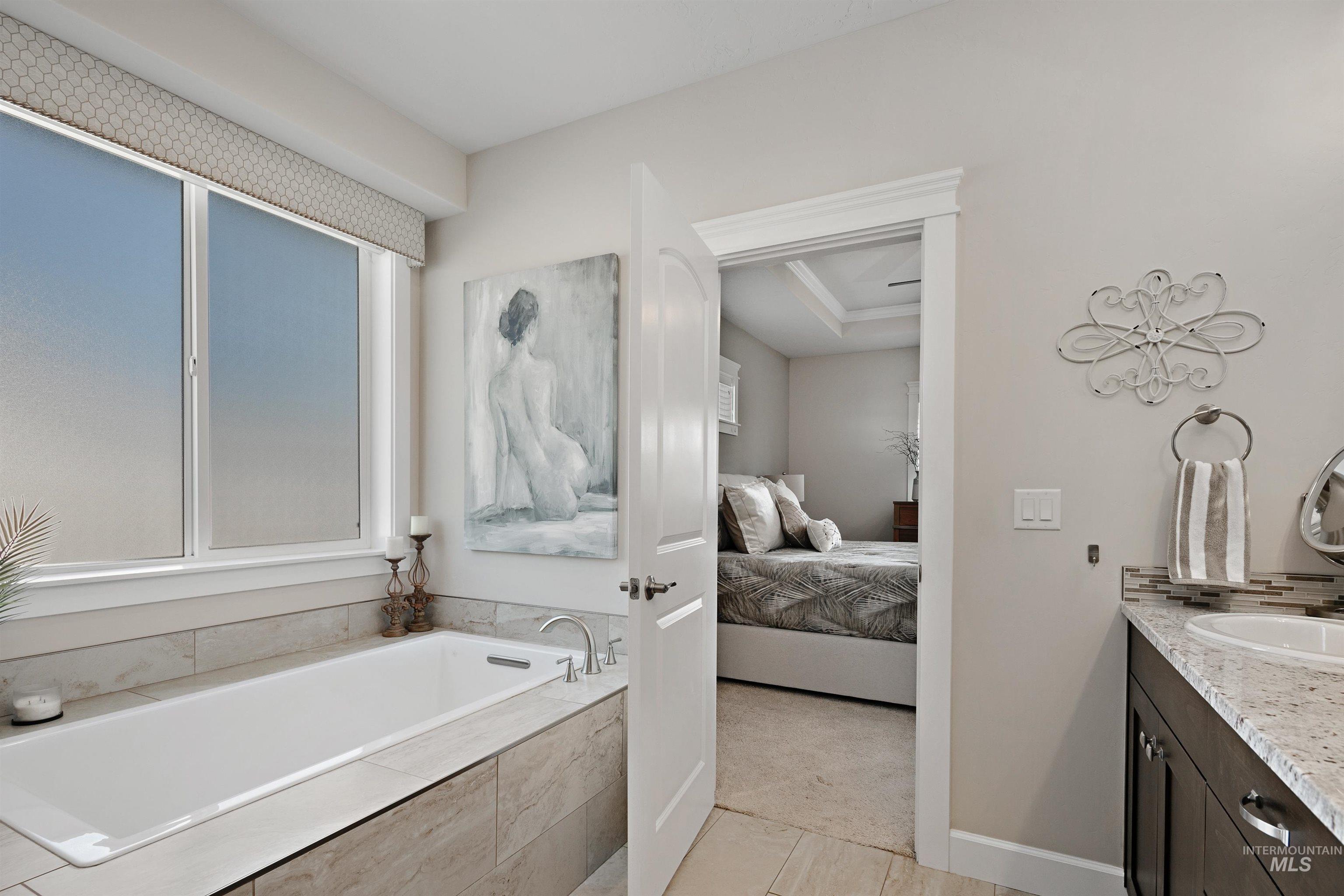 10061 W Golden Rain Street