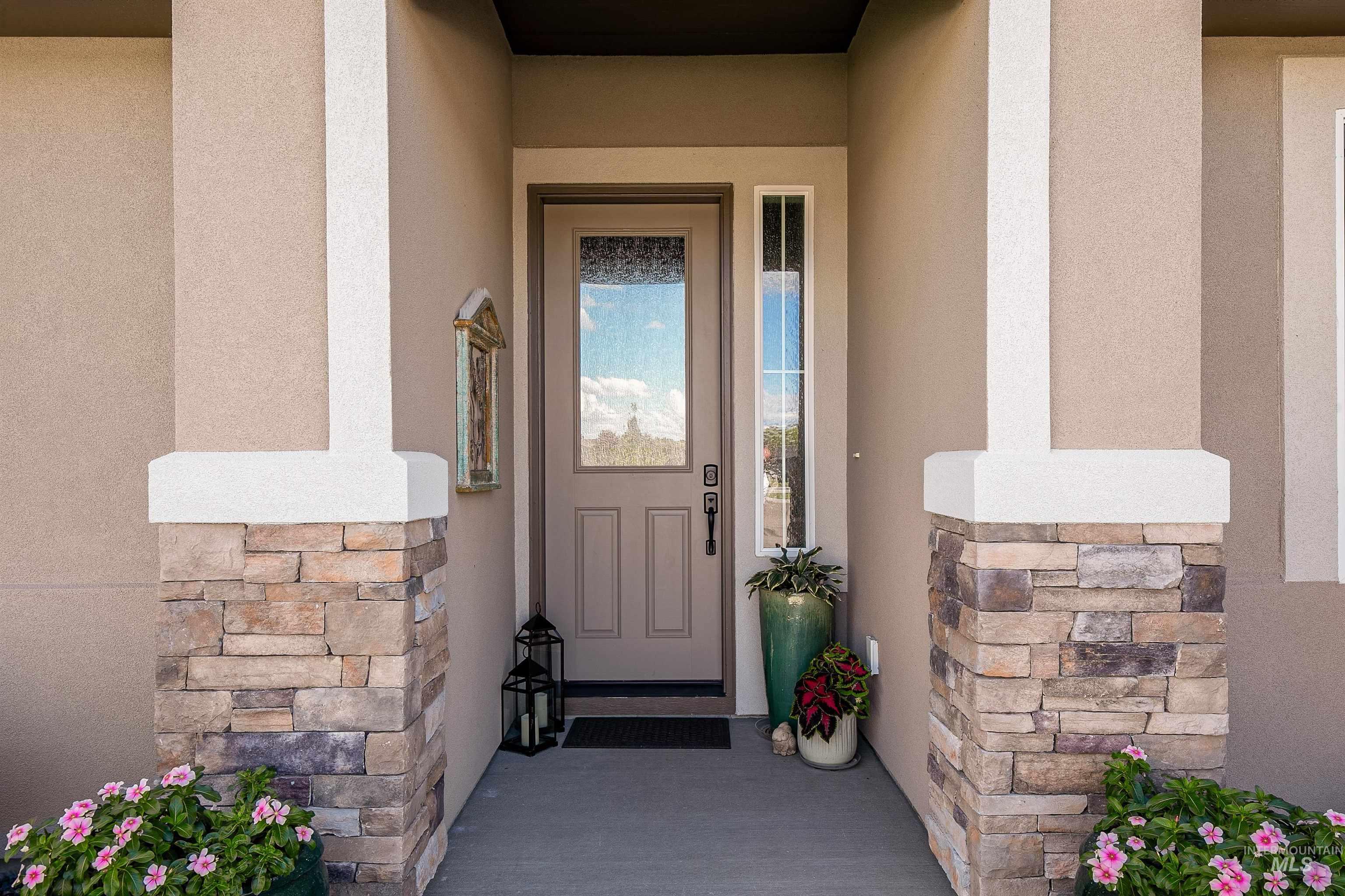 10061 W Golden Rain Street