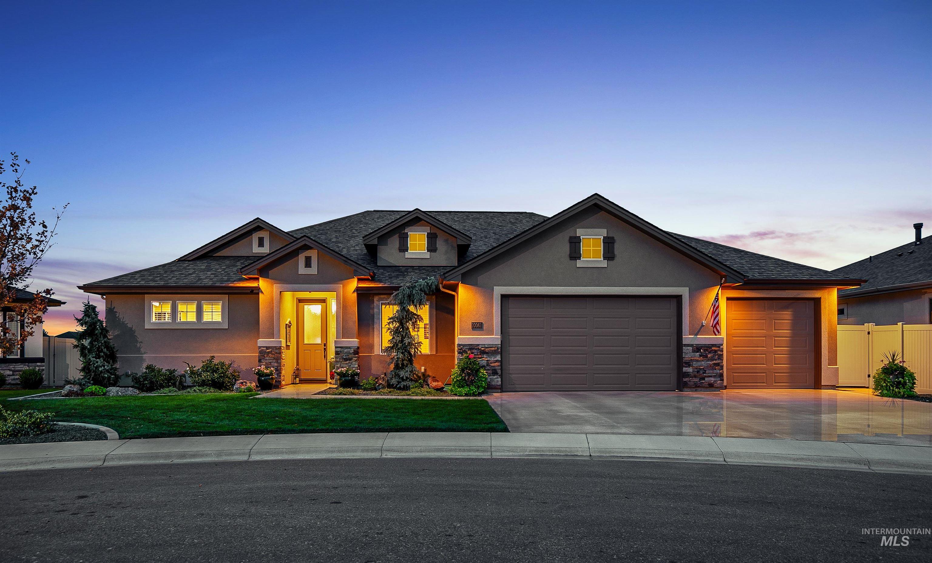 10061 W Golden Rain Street