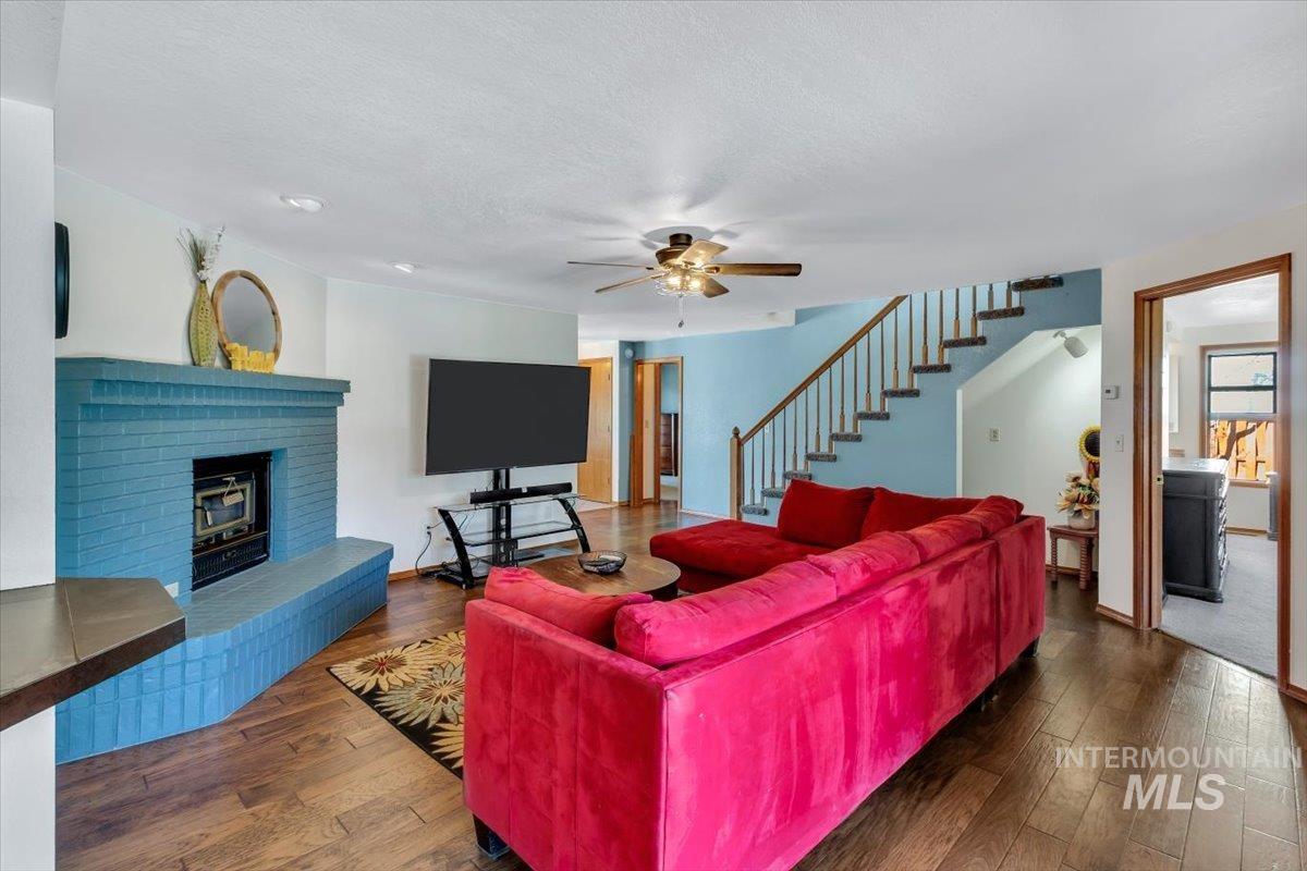 11056 W Highmont Drive