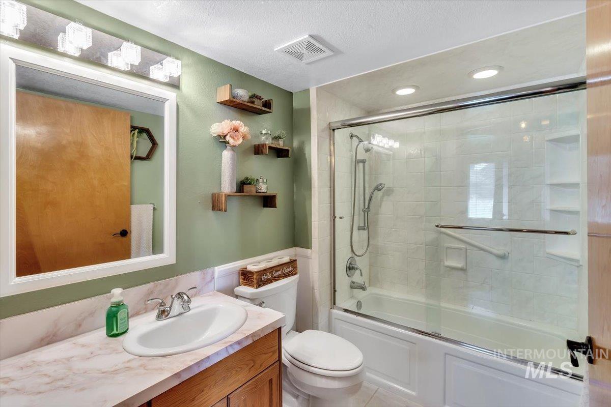 11056 W Highmont Drive