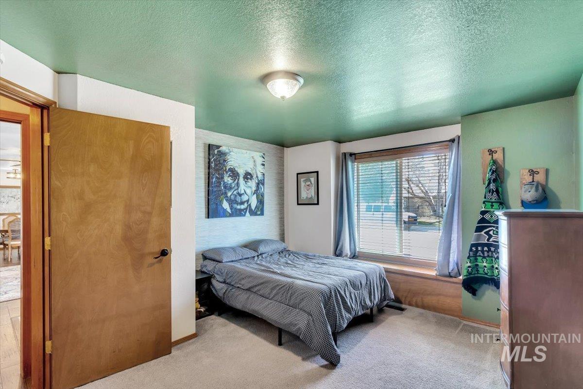 11056 W Highmont Drive