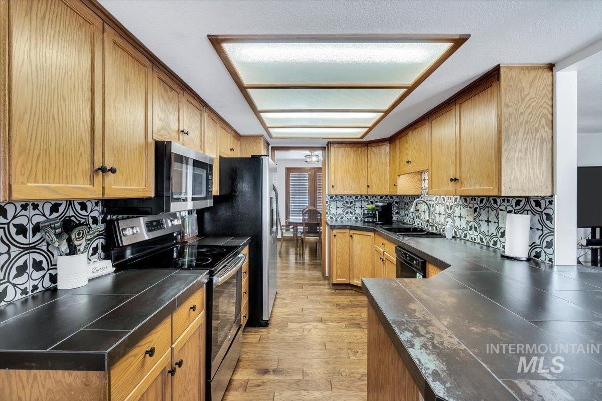 11056 W Highmont Drive