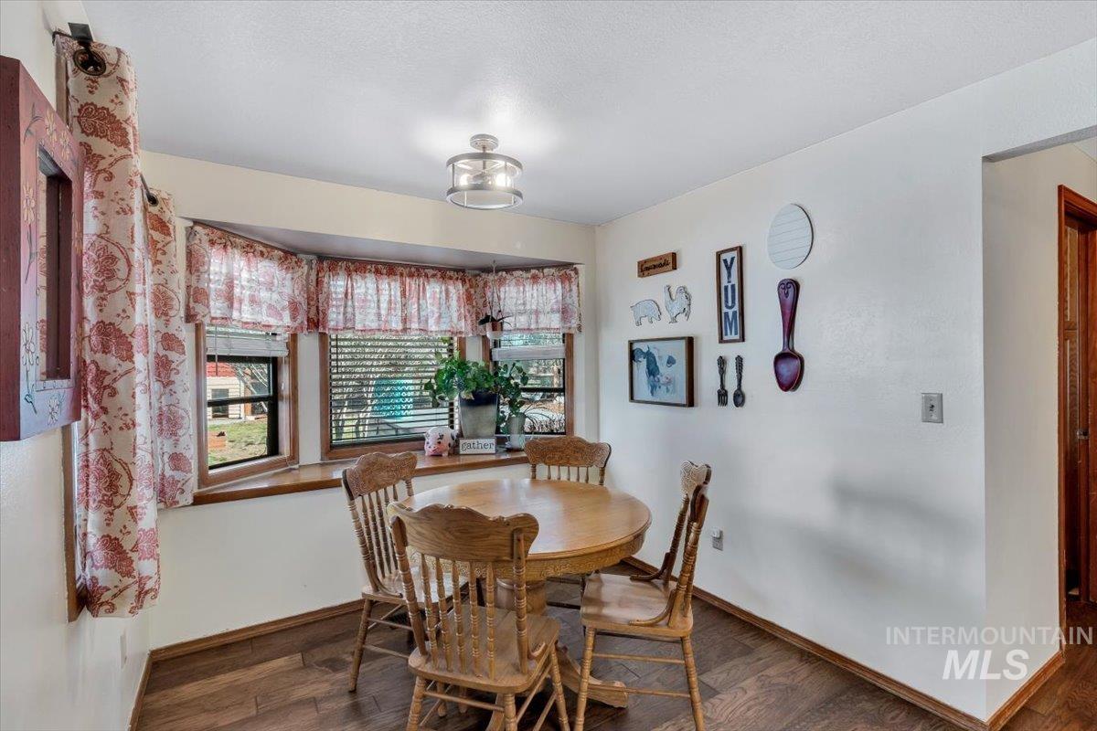 11056 W Highmont Drive