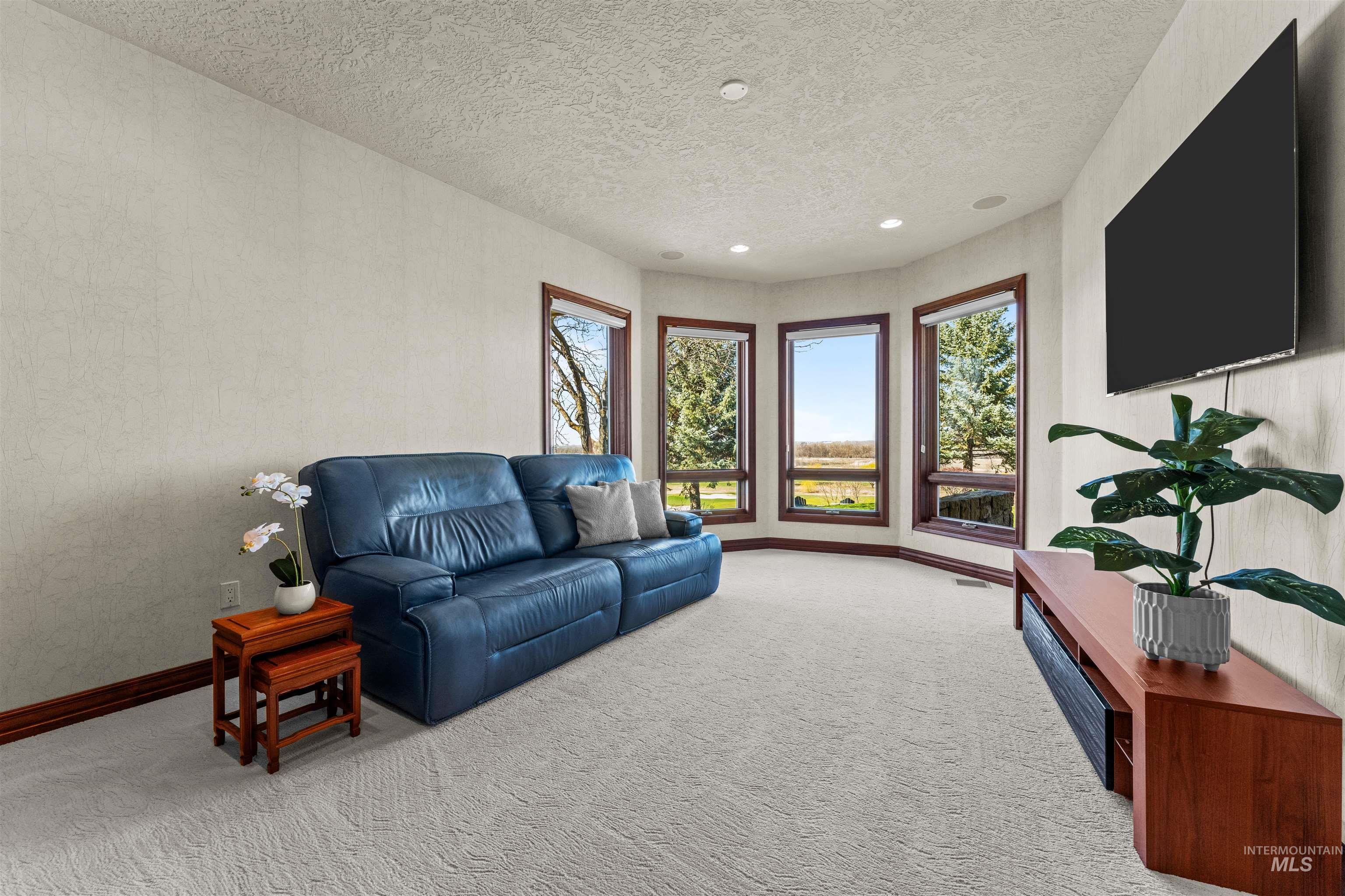 2626 W Penick Pointe Ln