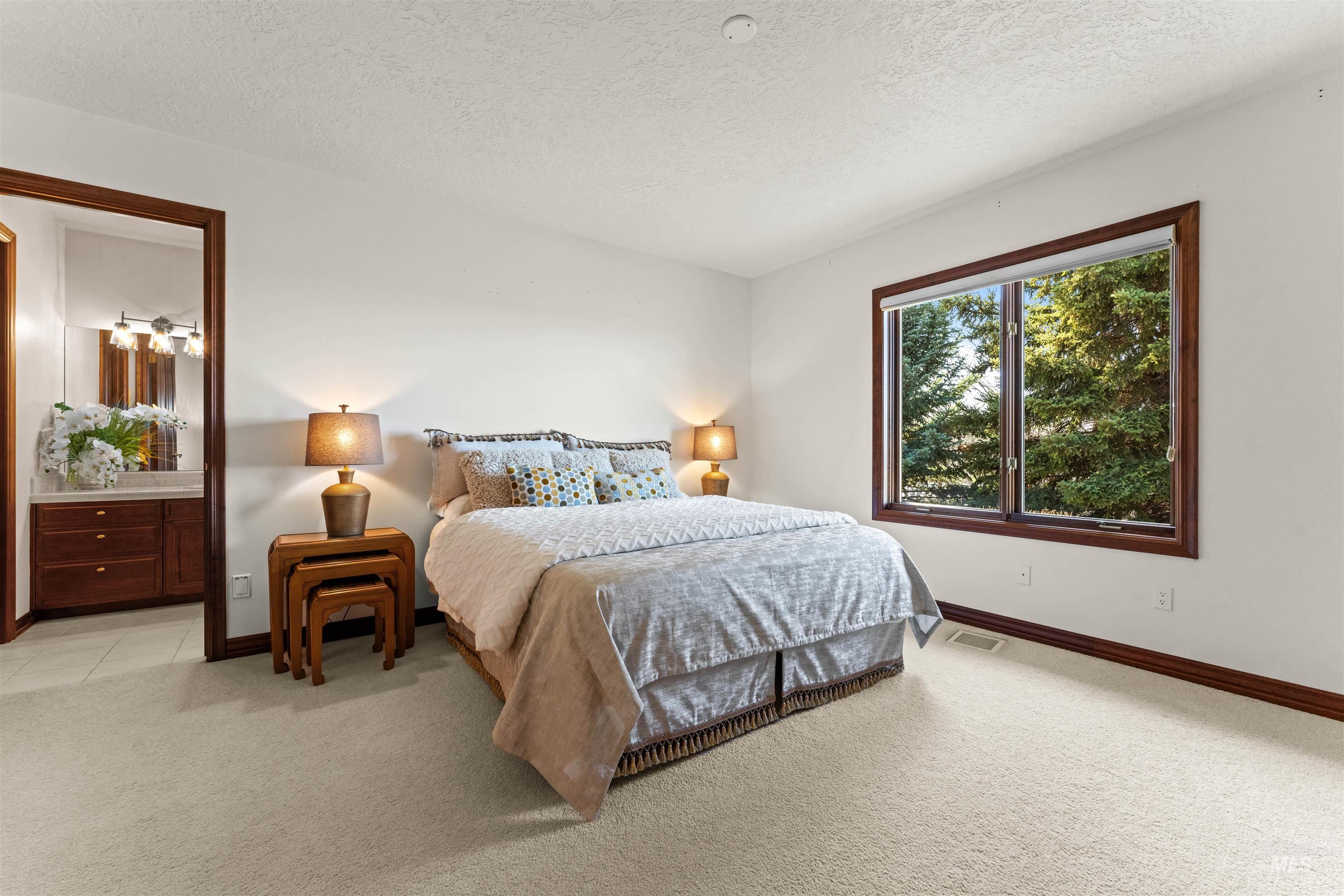 2626 W Penick Pointe Ln