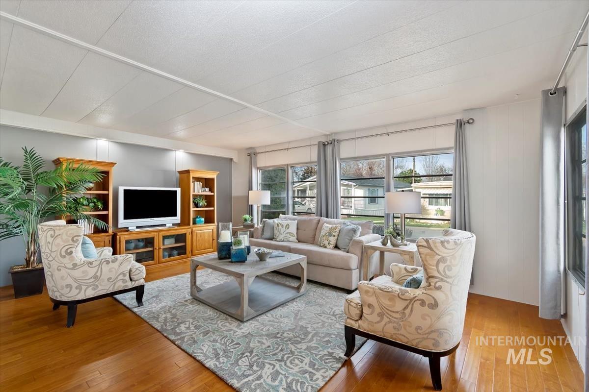 3181 W Alpine St Unit: 14