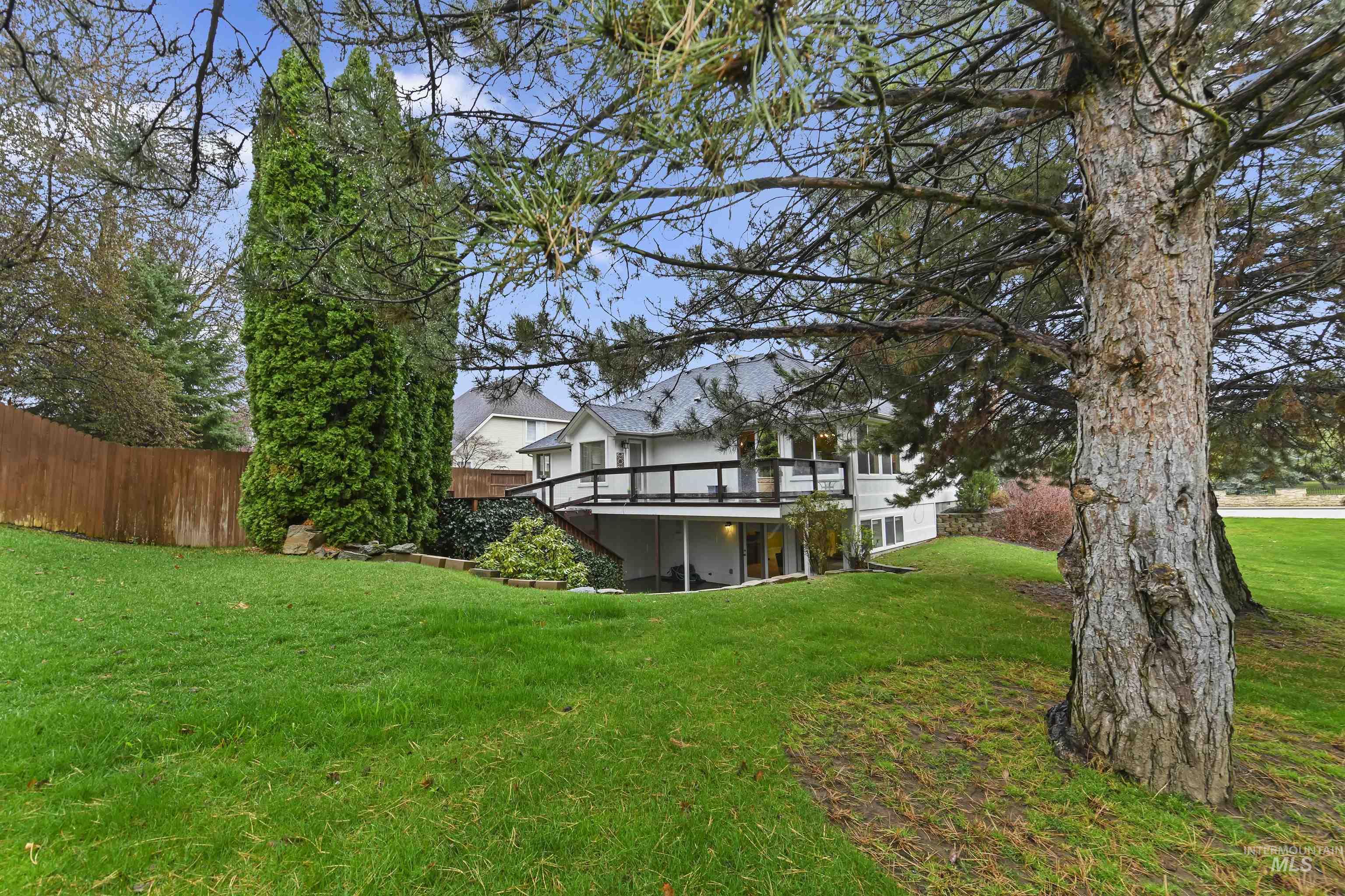 1774 N Sevenoaks Way