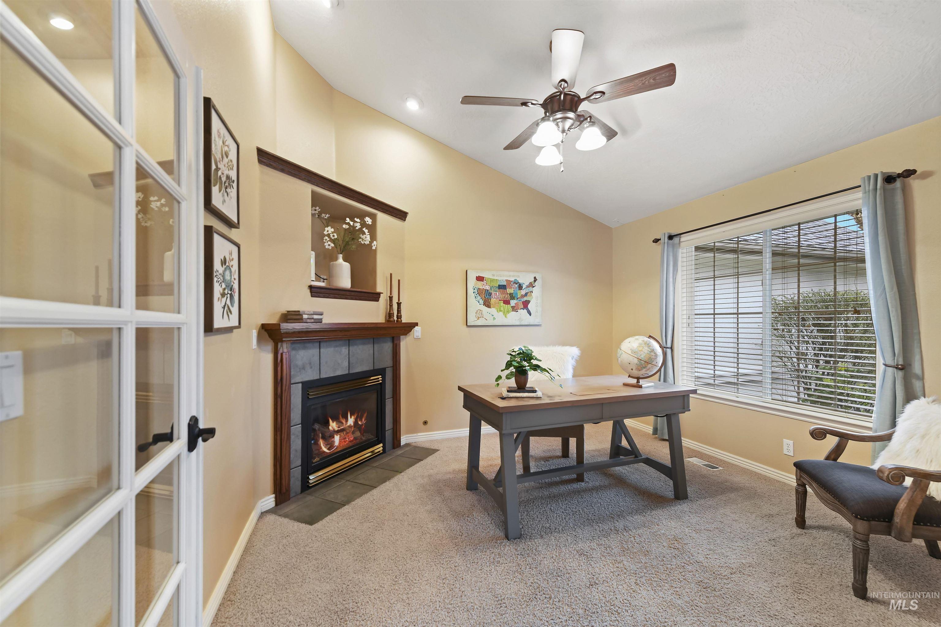 1774 N Sevenoaks Way