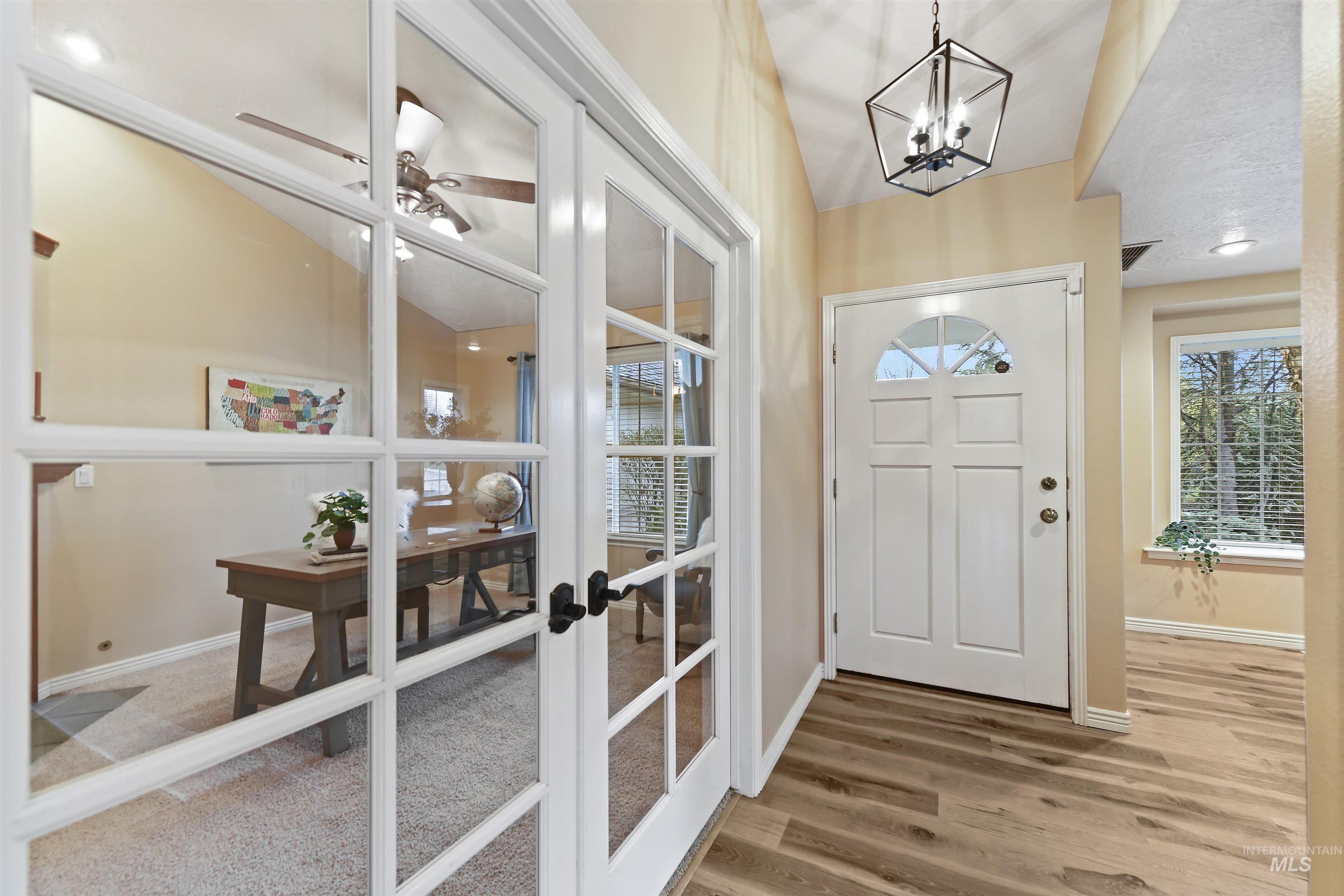 1774 N Sevenoaks Way