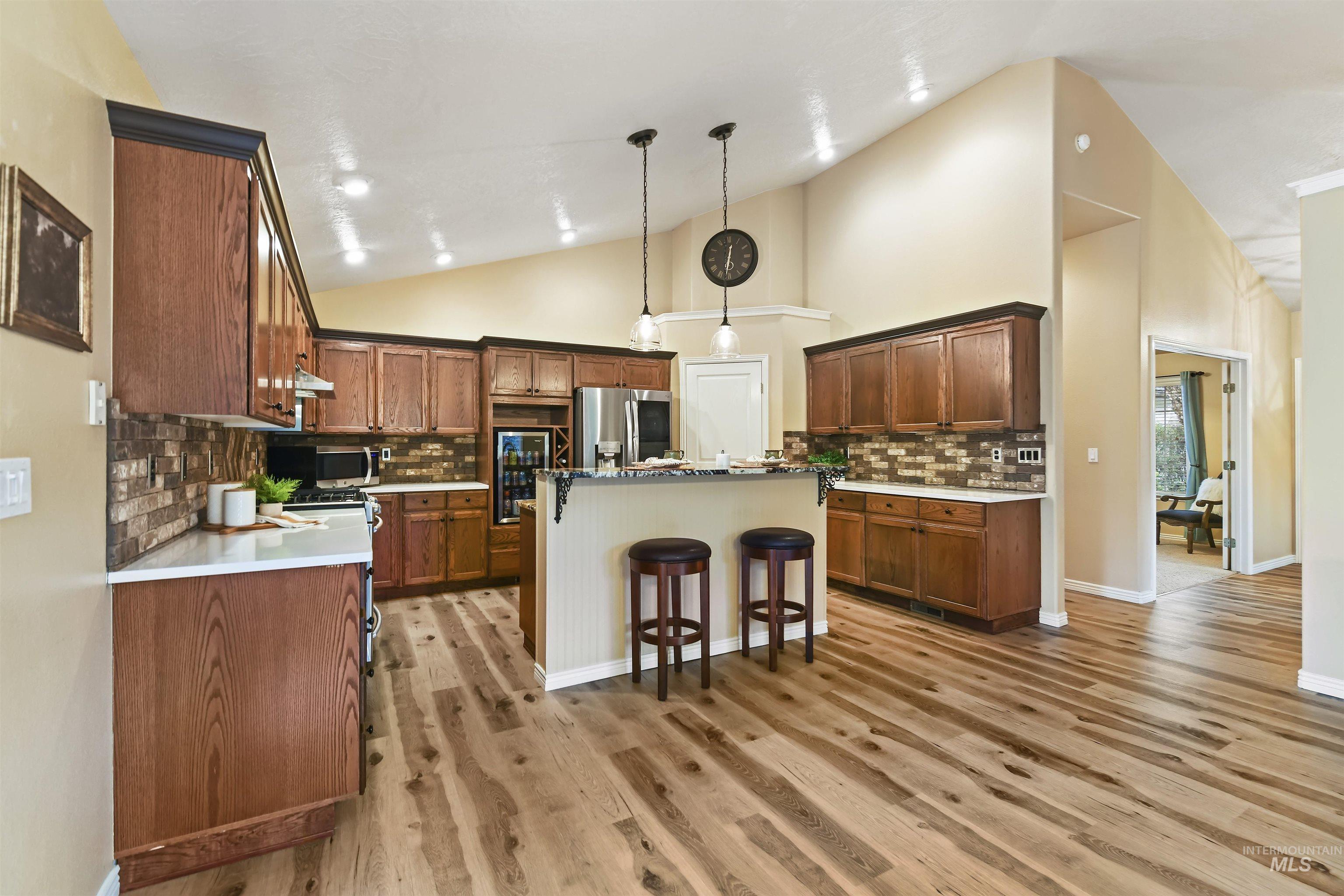 1774 N Sevenoaks Way