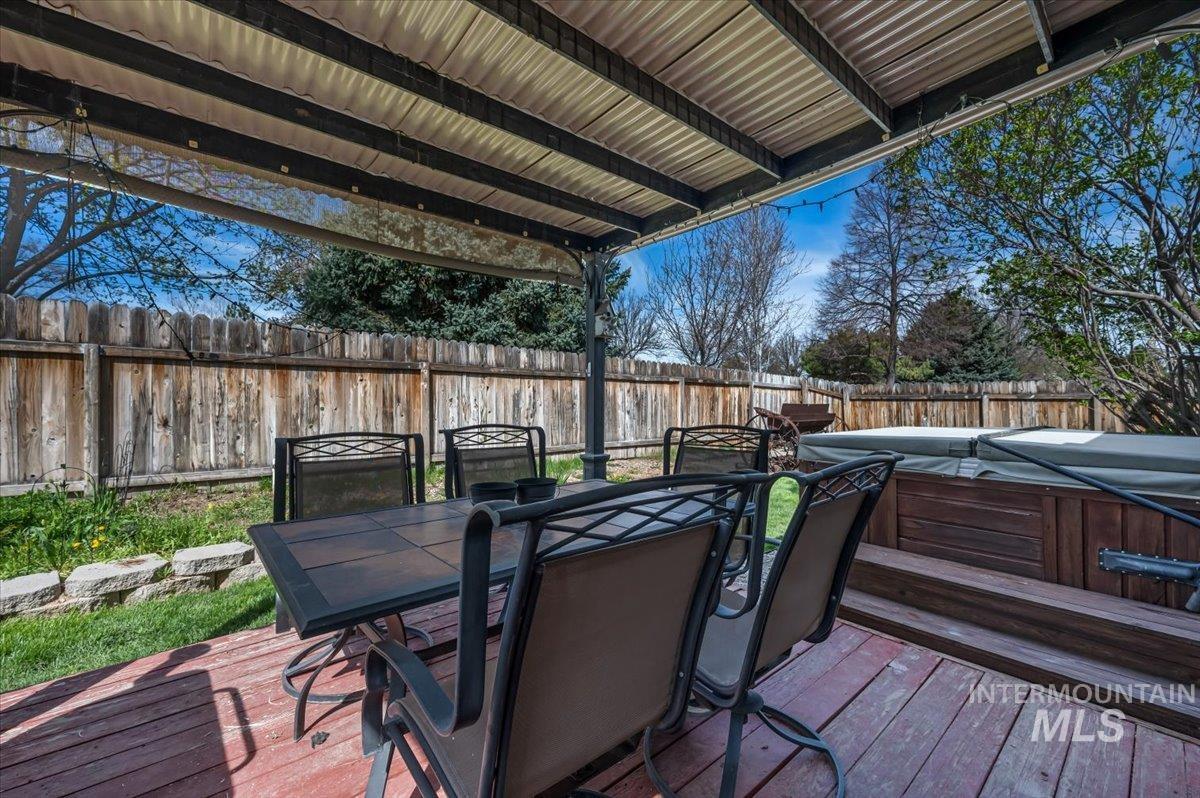 563 S Spoonbill Avenue