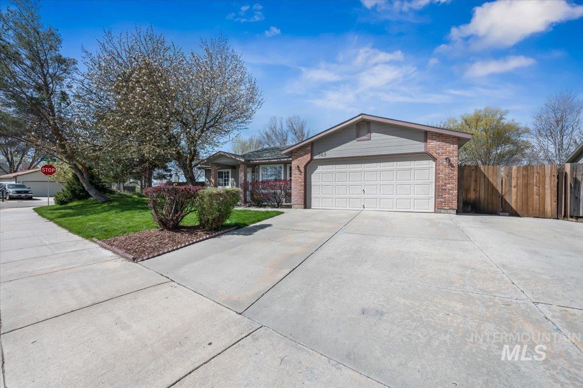 563 S Spoonbill Avenue