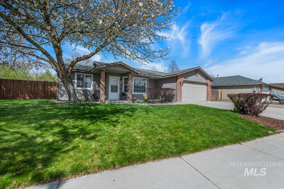 563 S Spoonbill Avenue