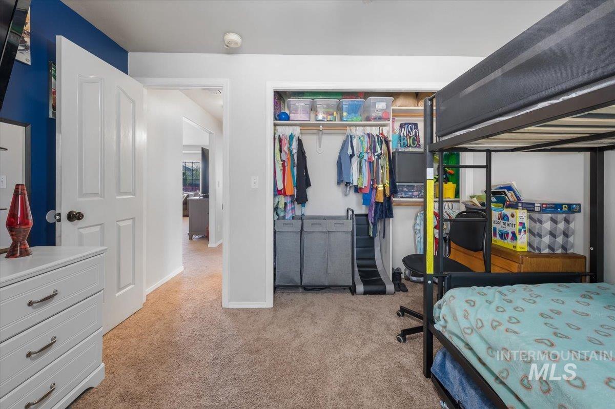 563 S Spoonbill Avenue