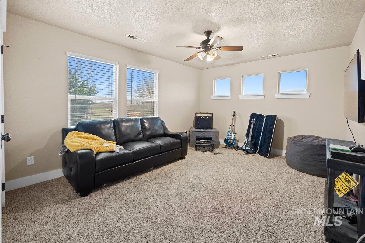 8284 Sage Run Lane