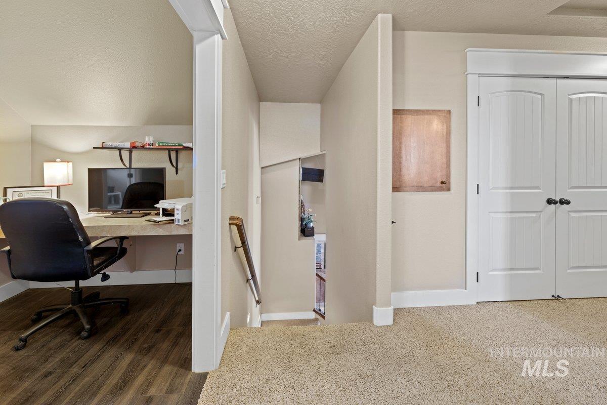 8284 Sage Run Lane