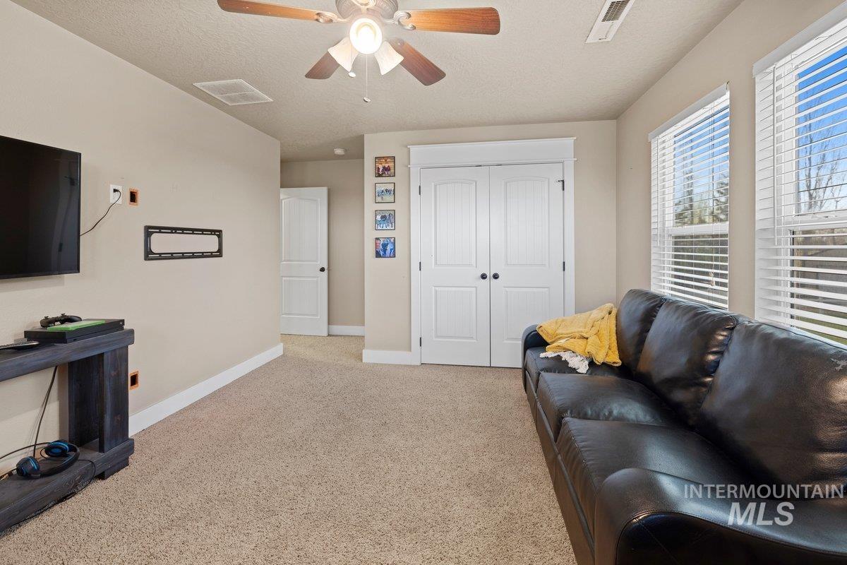 8284 Sage Run Lane