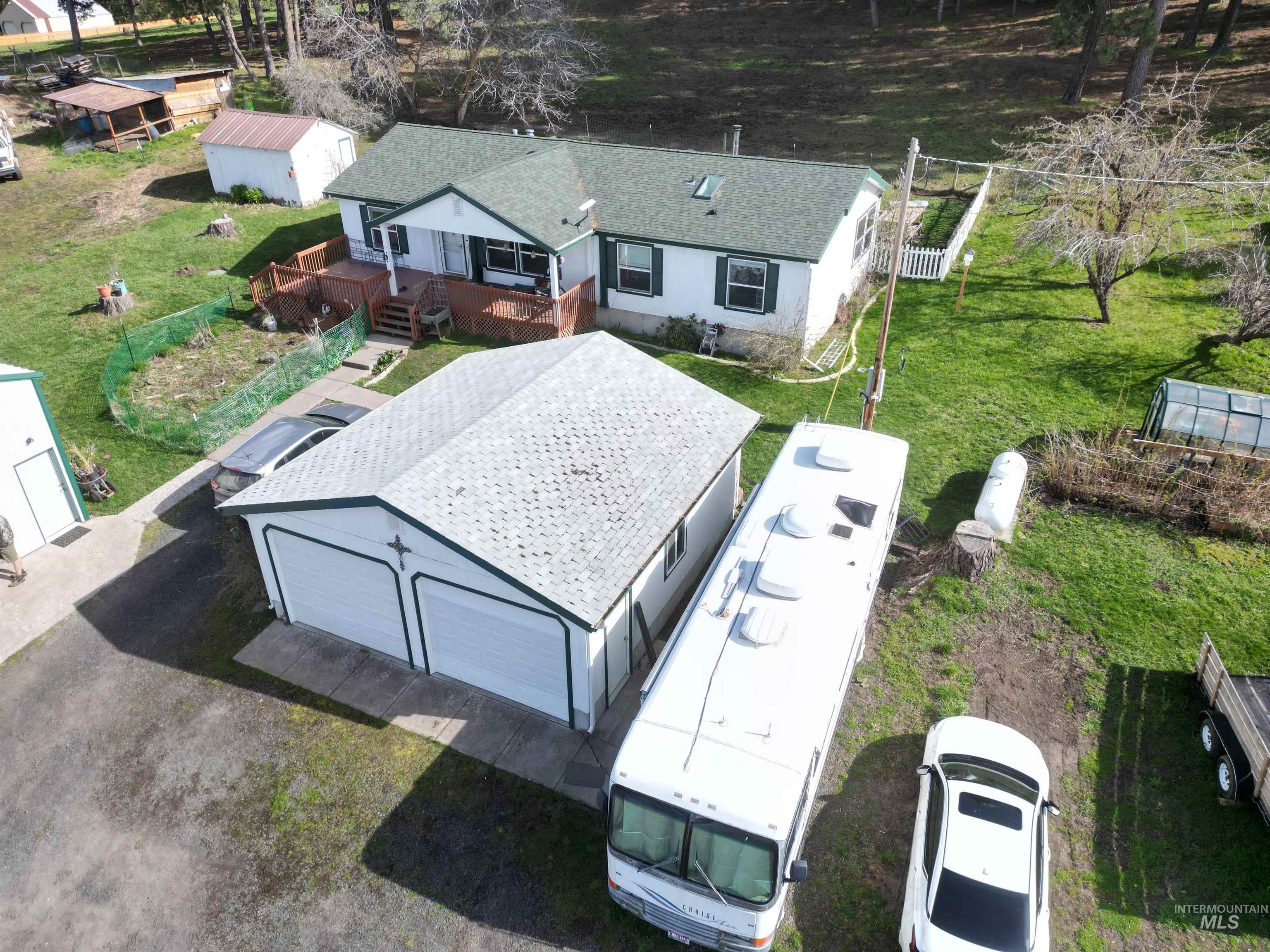 42681 Flatiron Rd