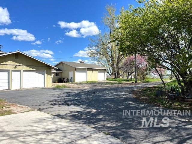 6000 W Overland Road