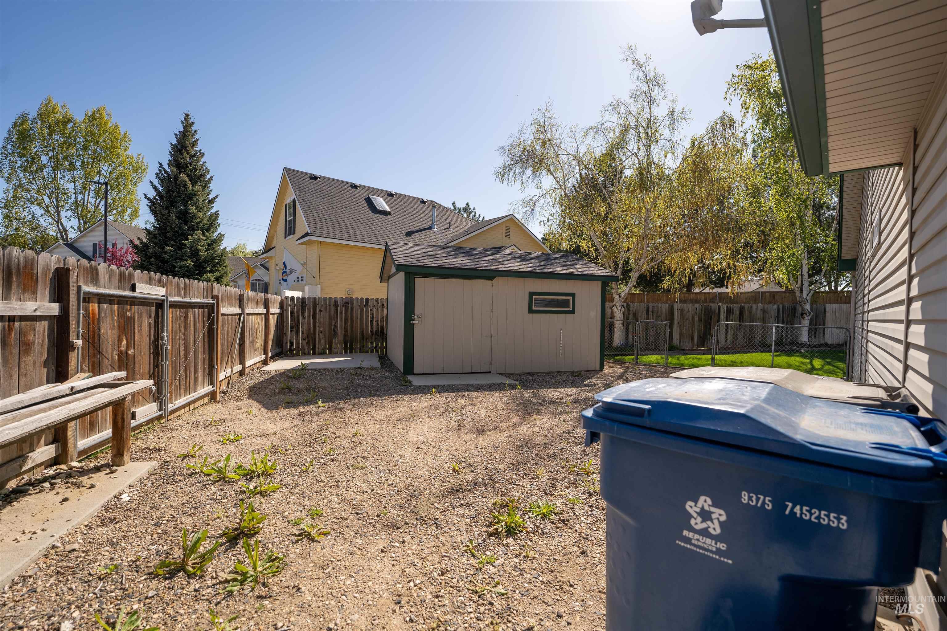 2123 S Candlewood Dr