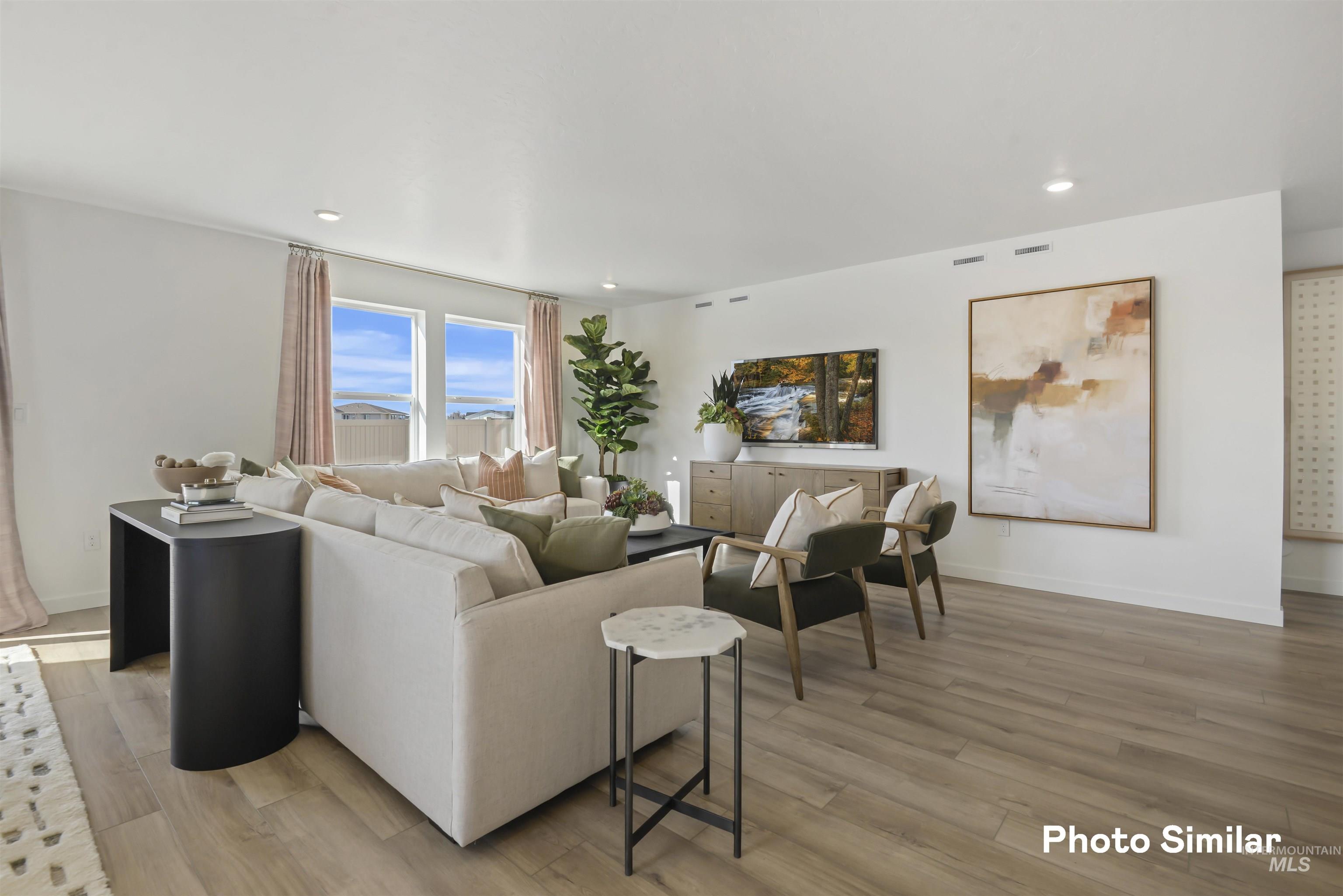 11141 W Hidden Point St