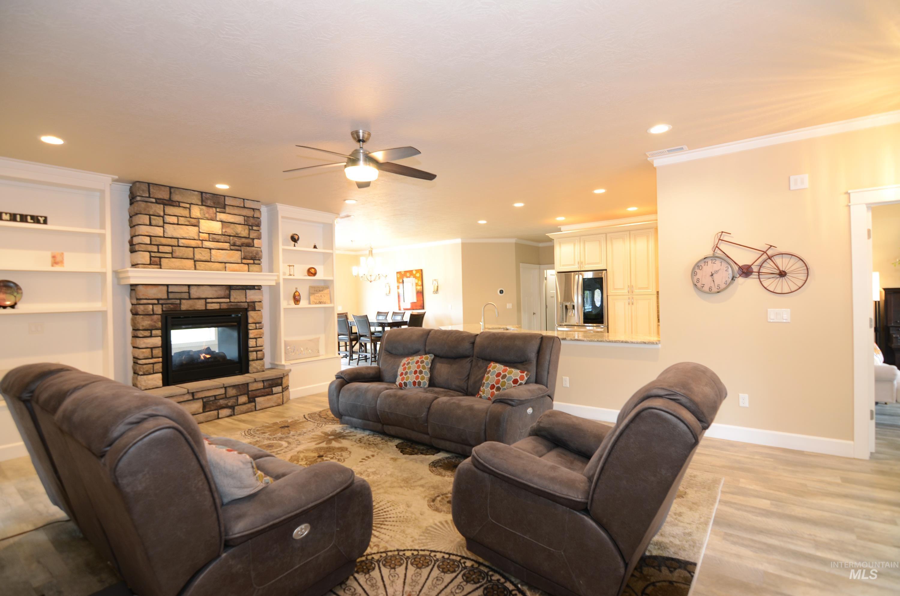 18040 Celestia Dr