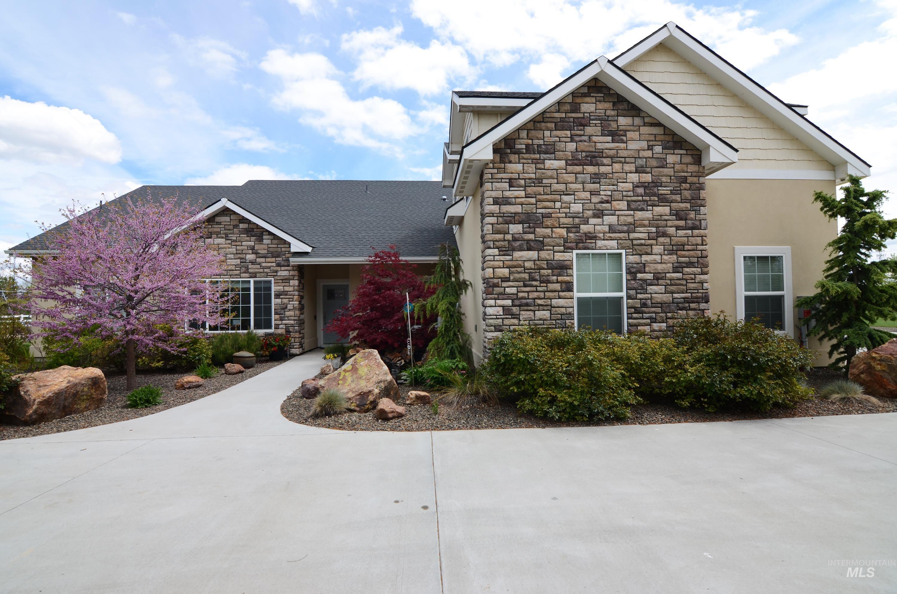 18040 Celestia Dr