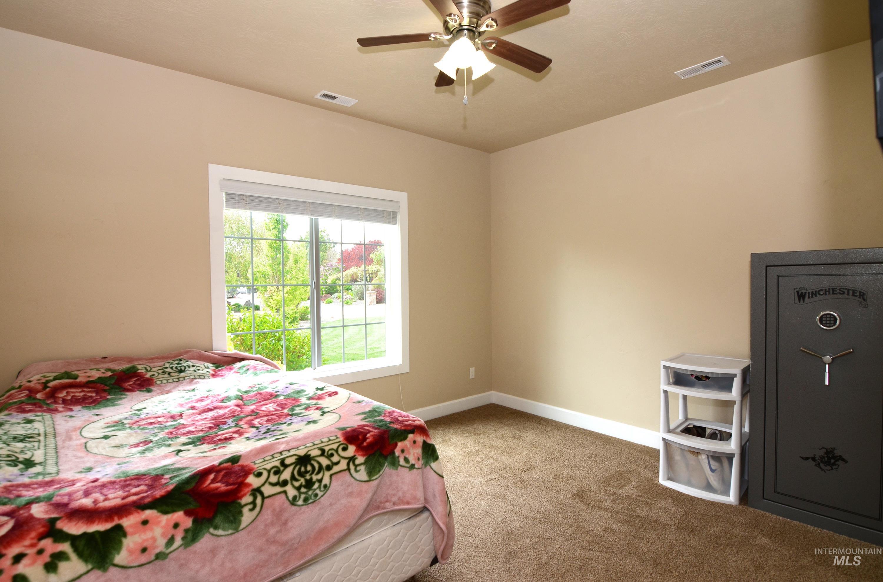 18040 Celestia Dr