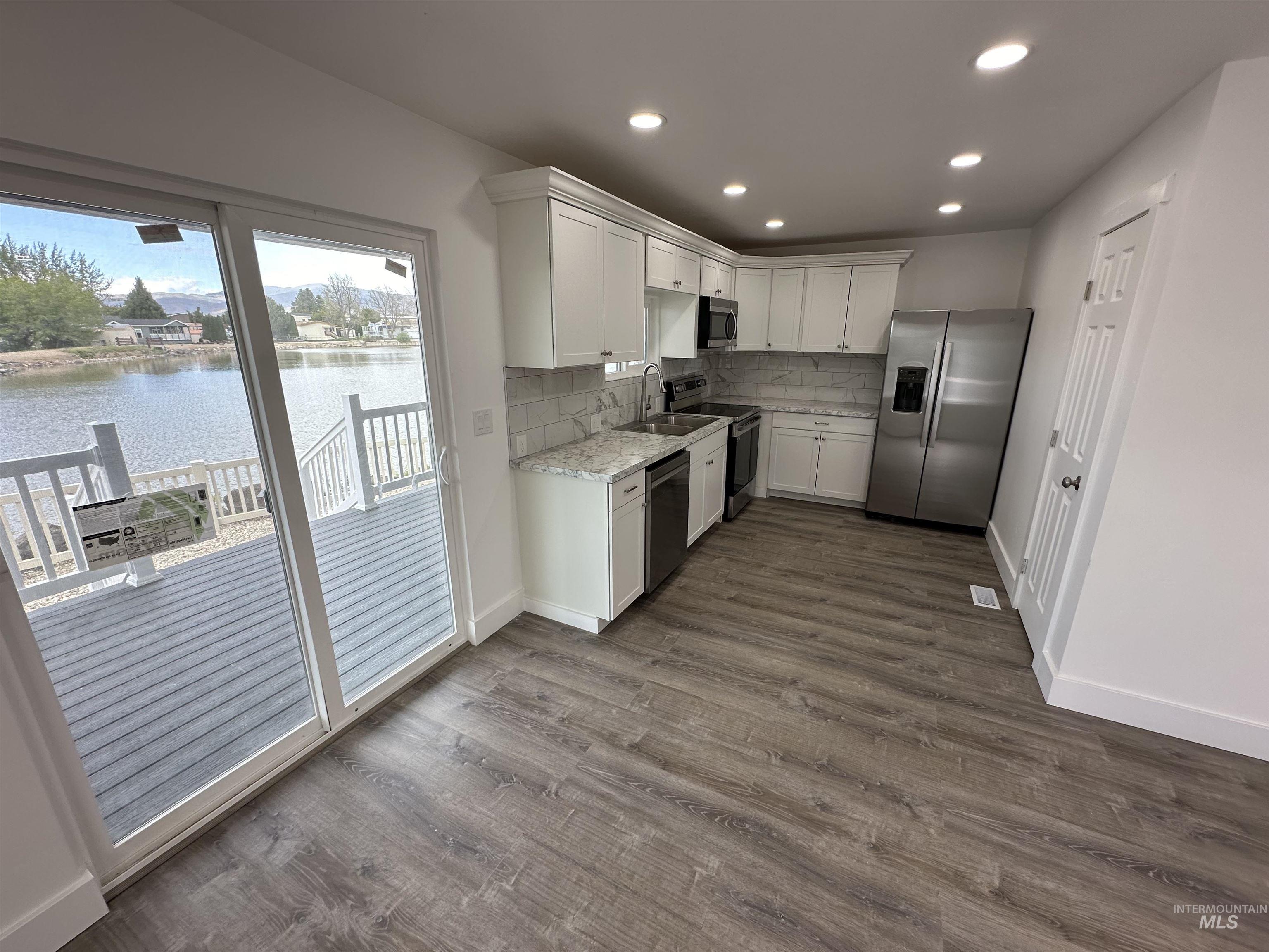 2038 Blue Spruce Ln Unit: 179