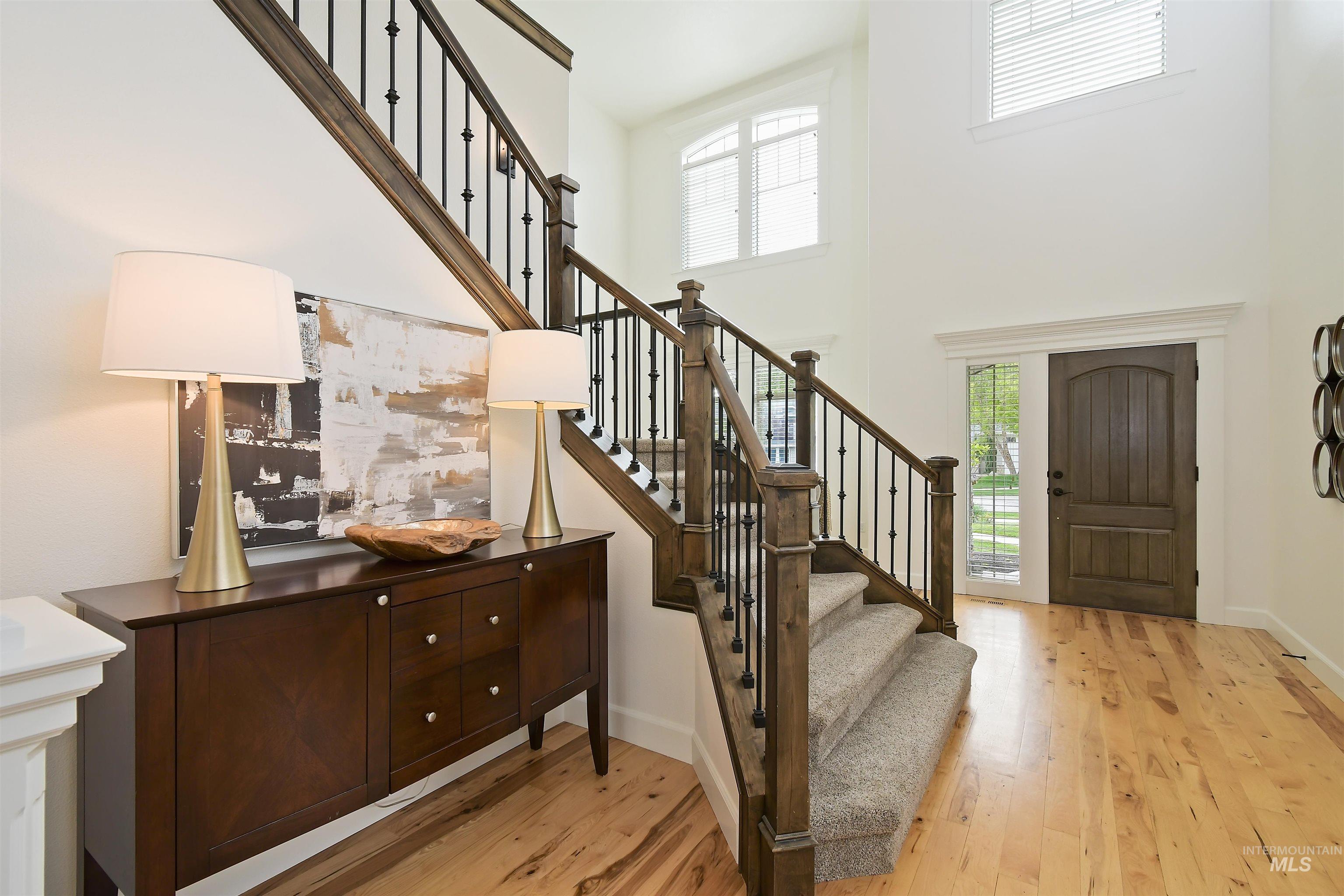 1622 W Covenant Hill Ct