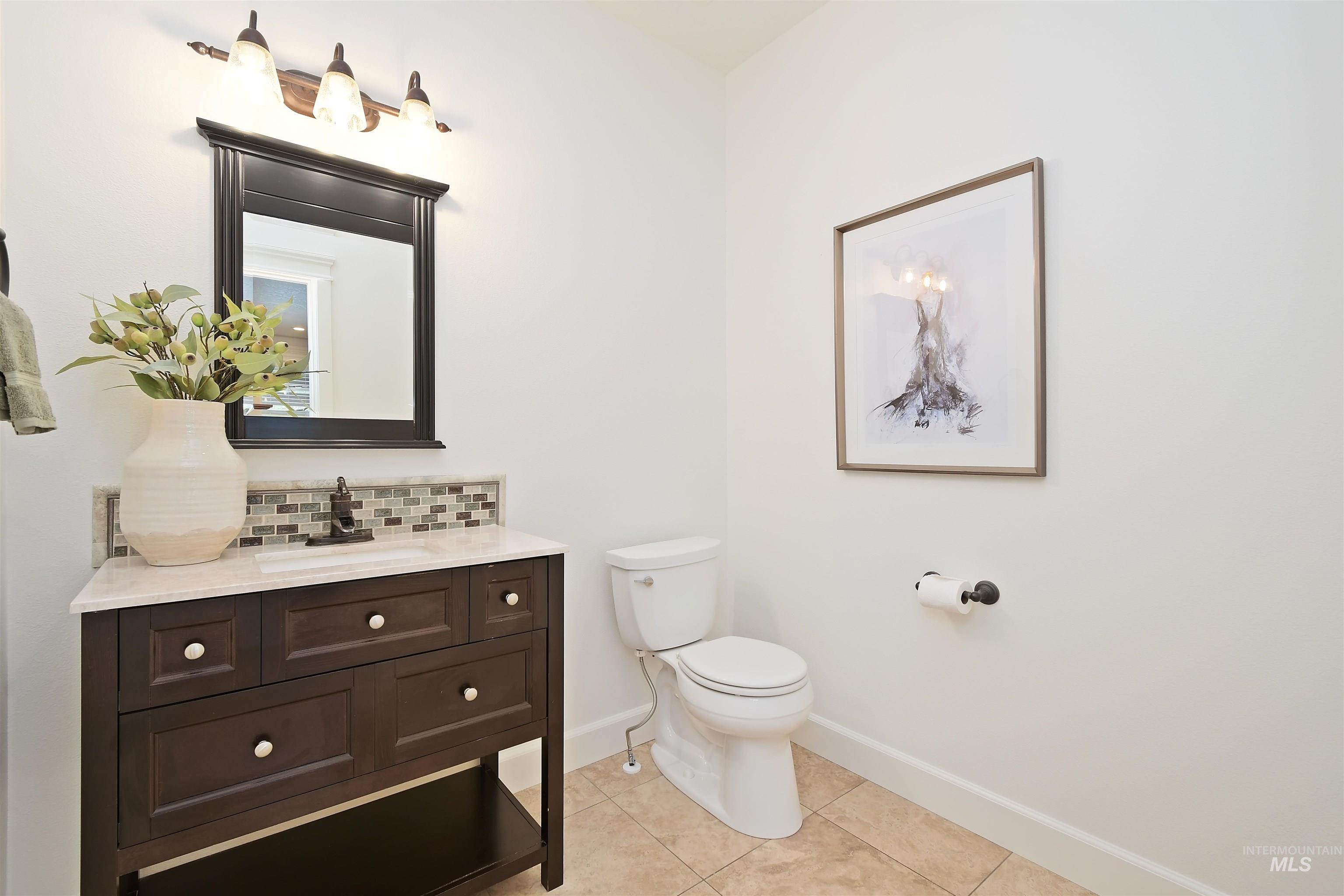 1622 W Covenant Hill Ct