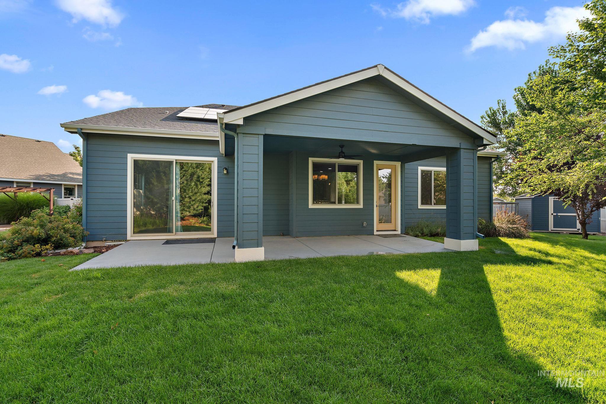 1837 Stallion Springs Way