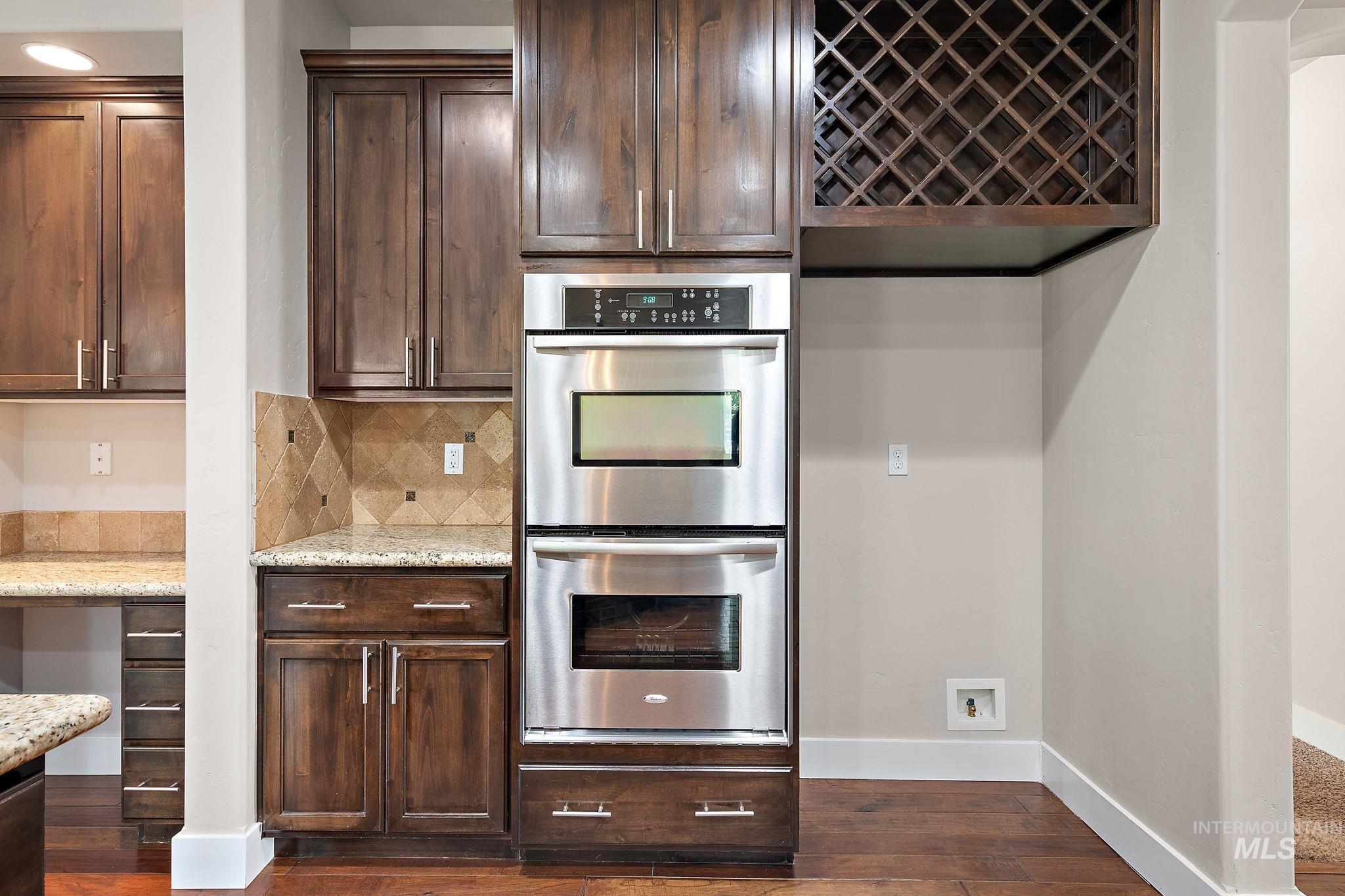 1837 Stallion Springs Way