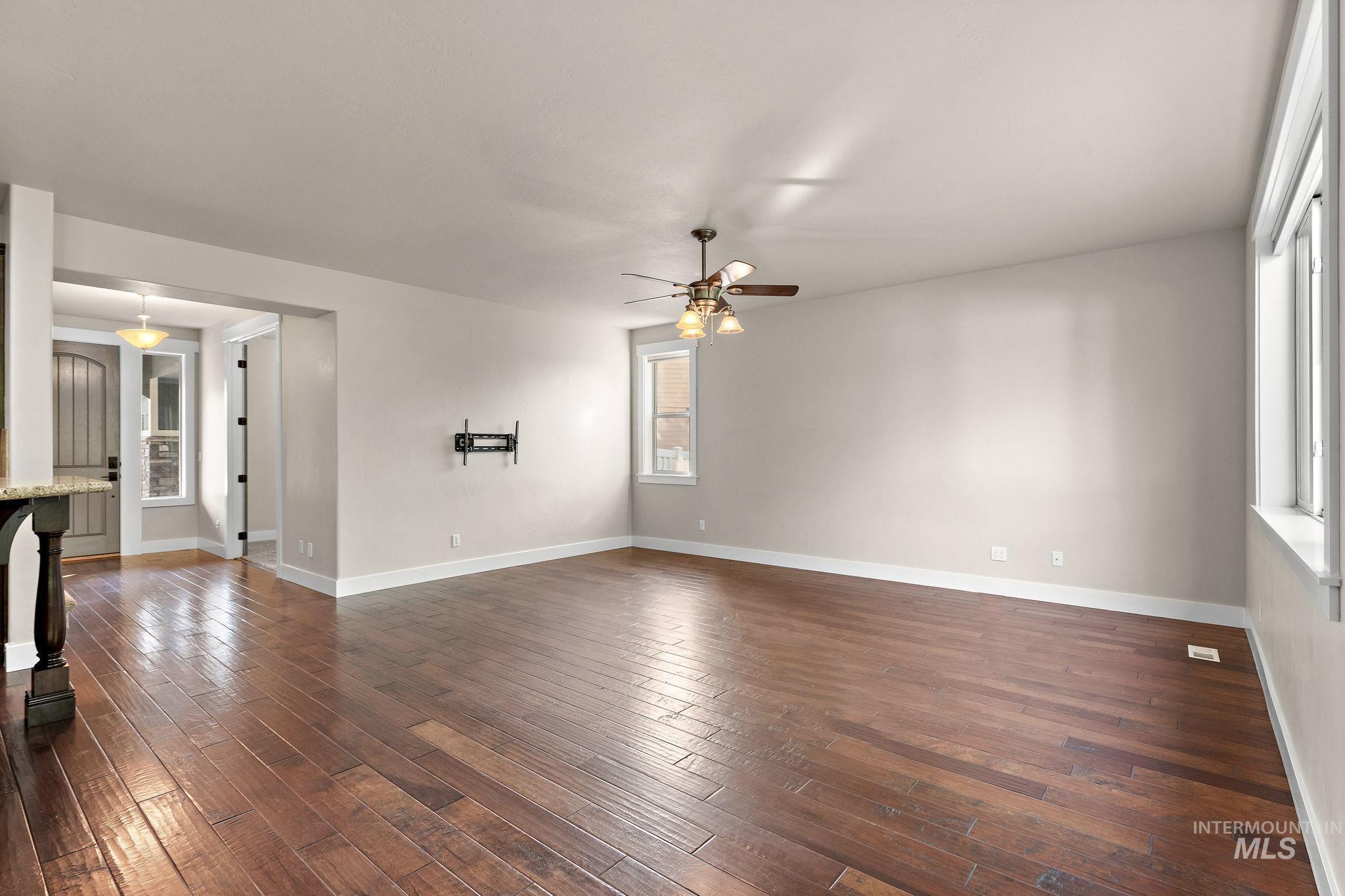 1837 Stallion Springs Way