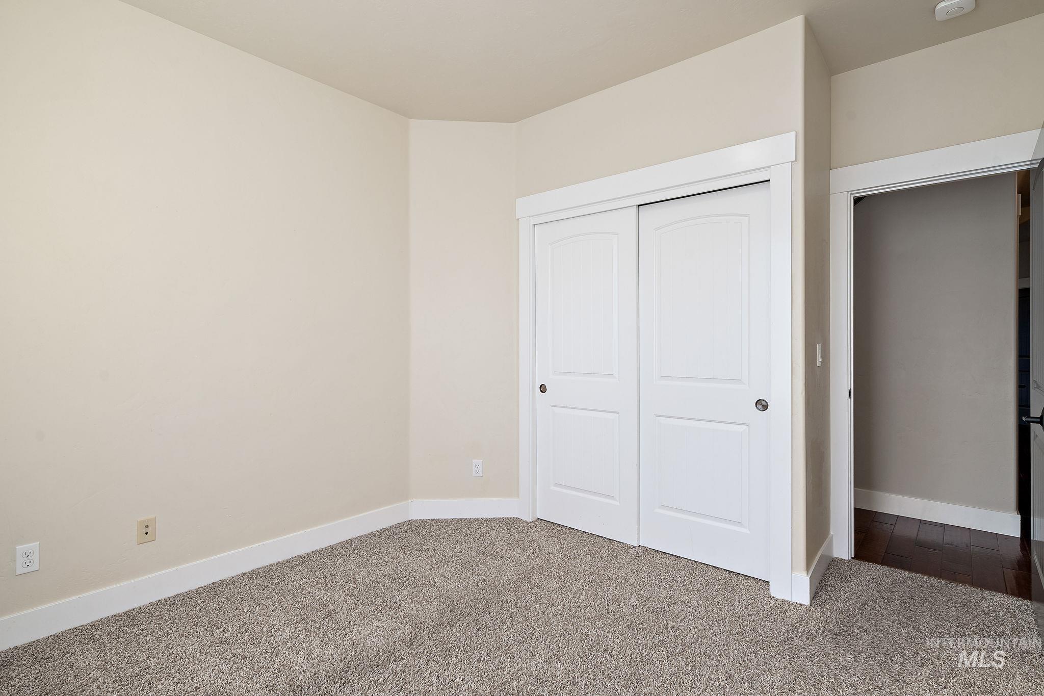 1837 Stallion Springs Way