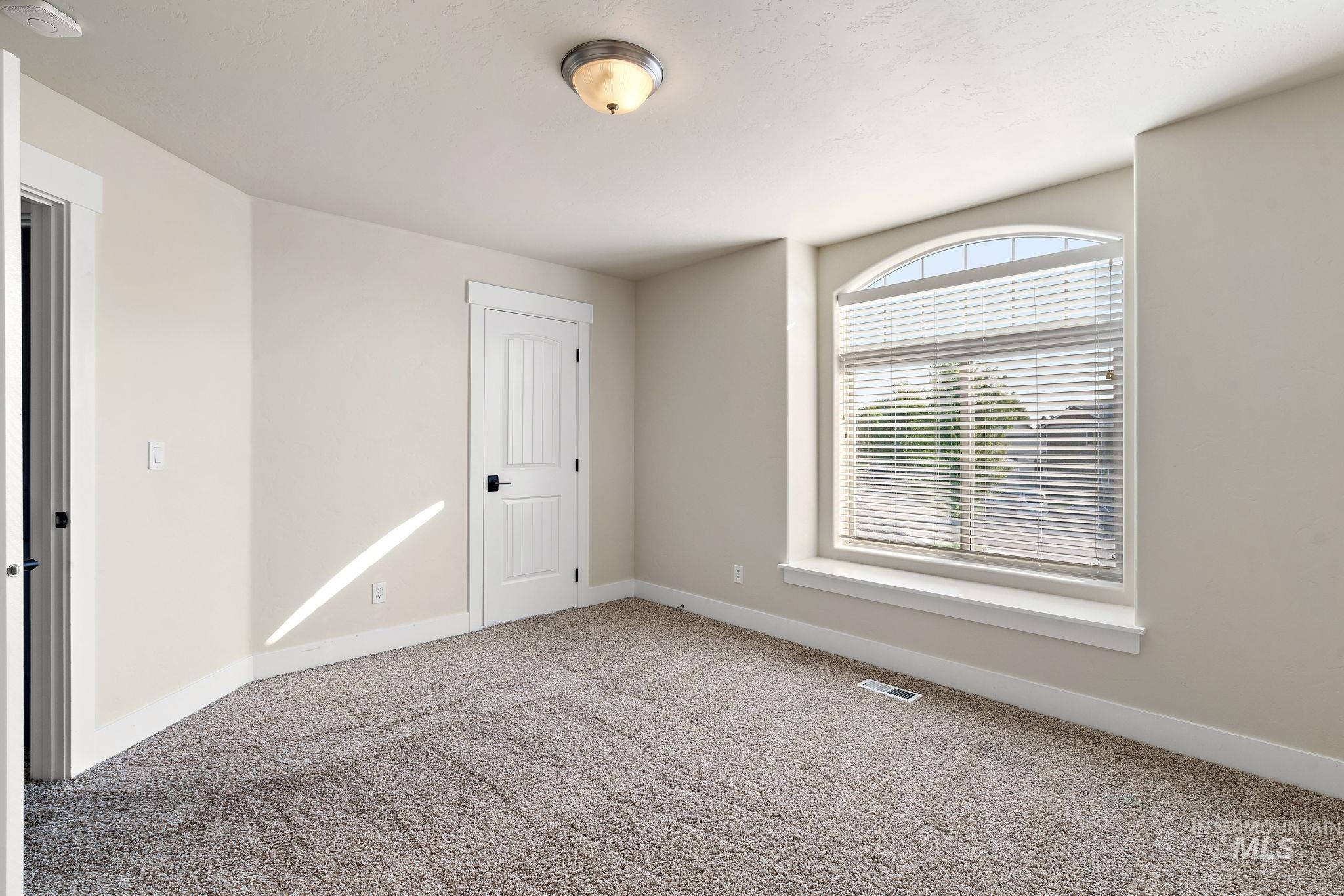 1837 Stallion Springs Way