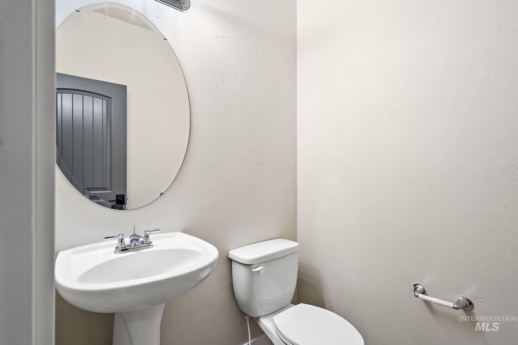 1837 Stallion Springs Way