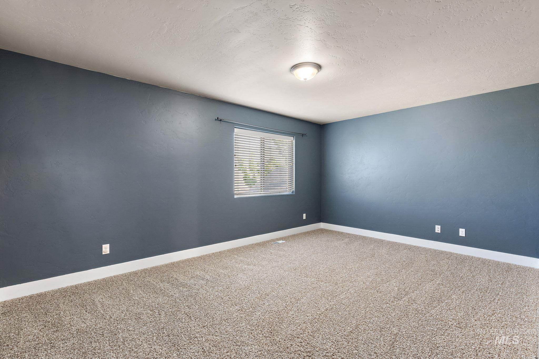 1837 Stallion Springs Way