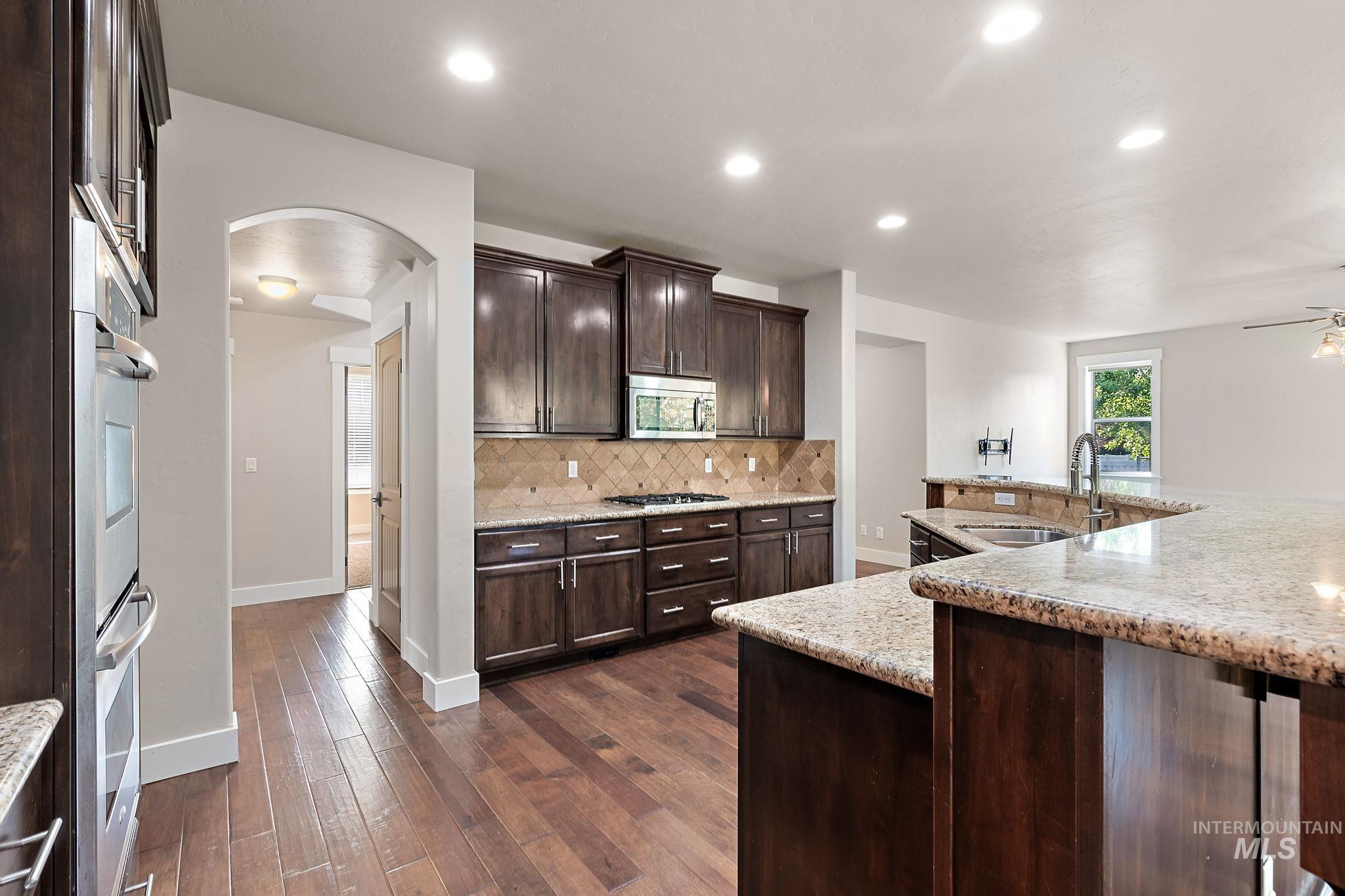 1837 Stallion Springs Way