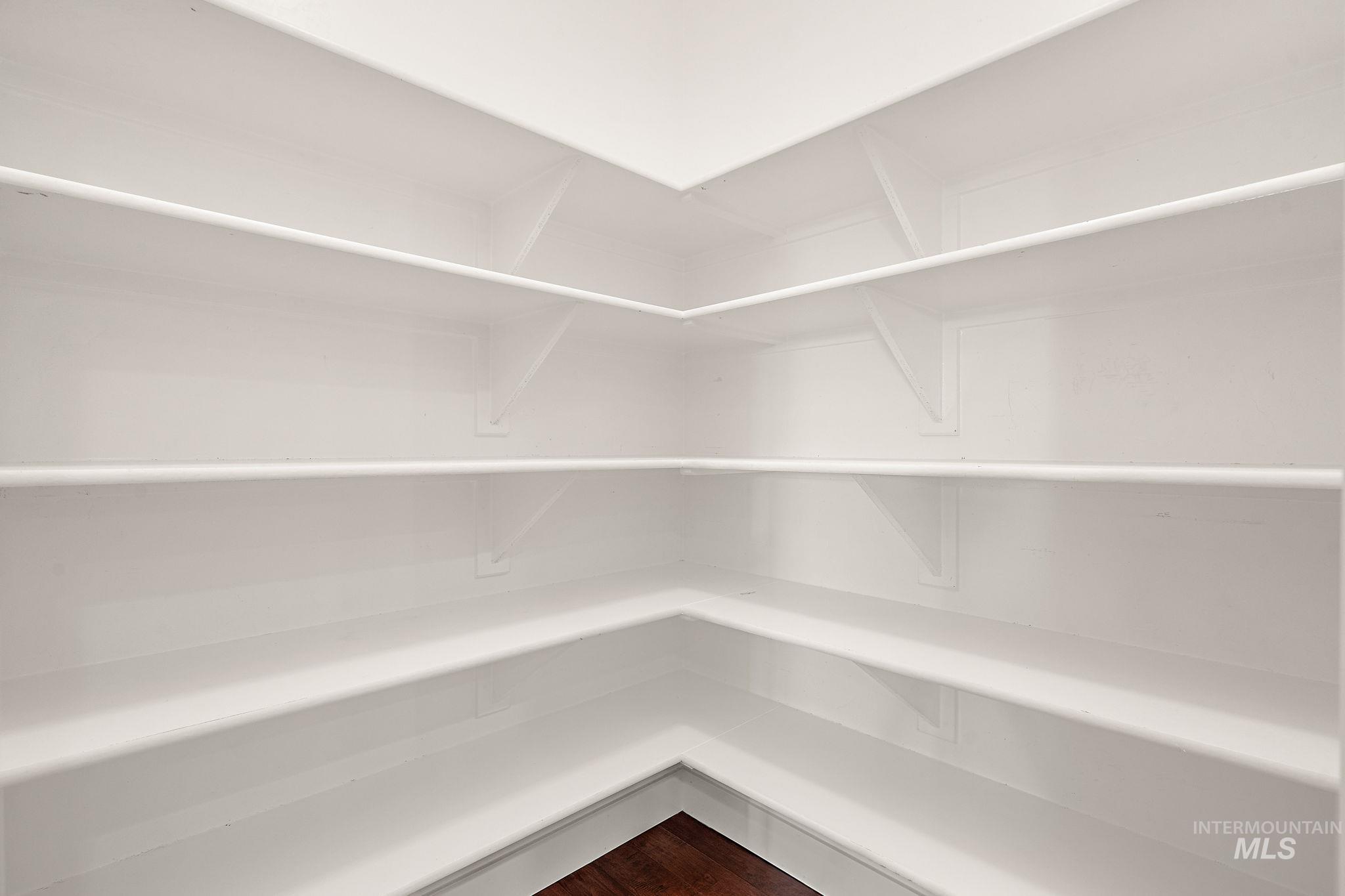 1837 Stallion Springs Way