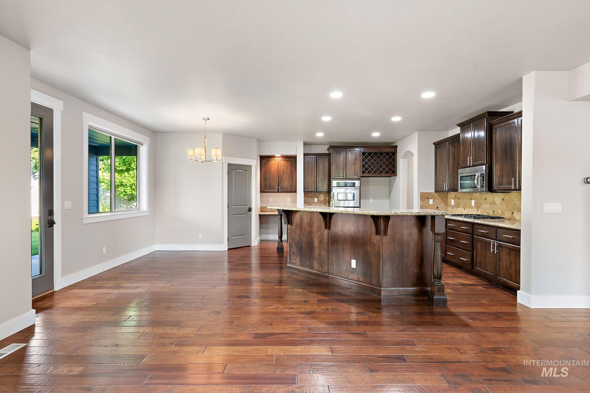 1837 Stallion Springs Way