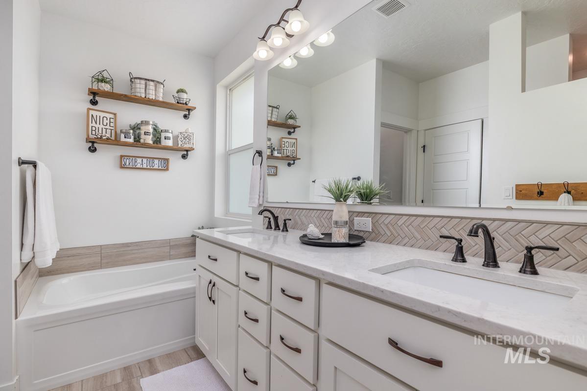 12681 S Bellcrown Pl