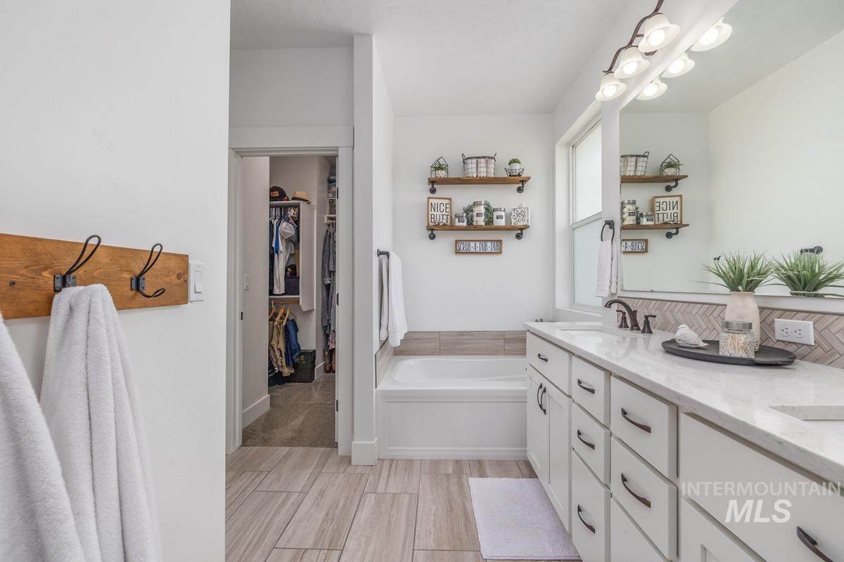 12681 S Bellcrown Pl