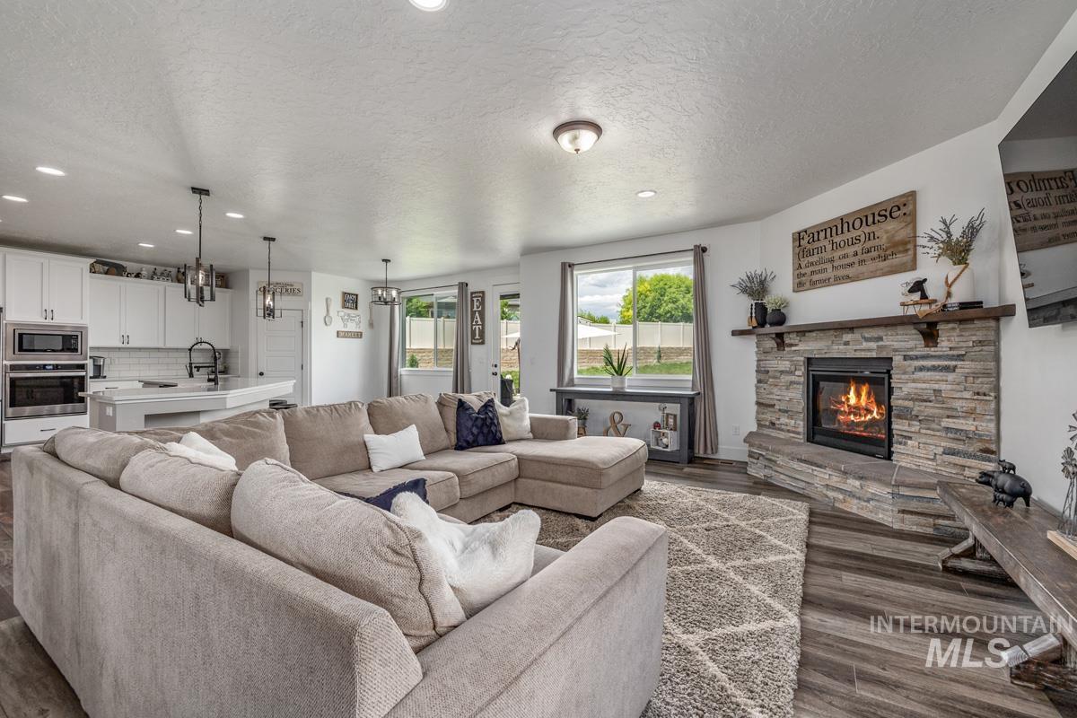 12681 S Bellcrown Pl